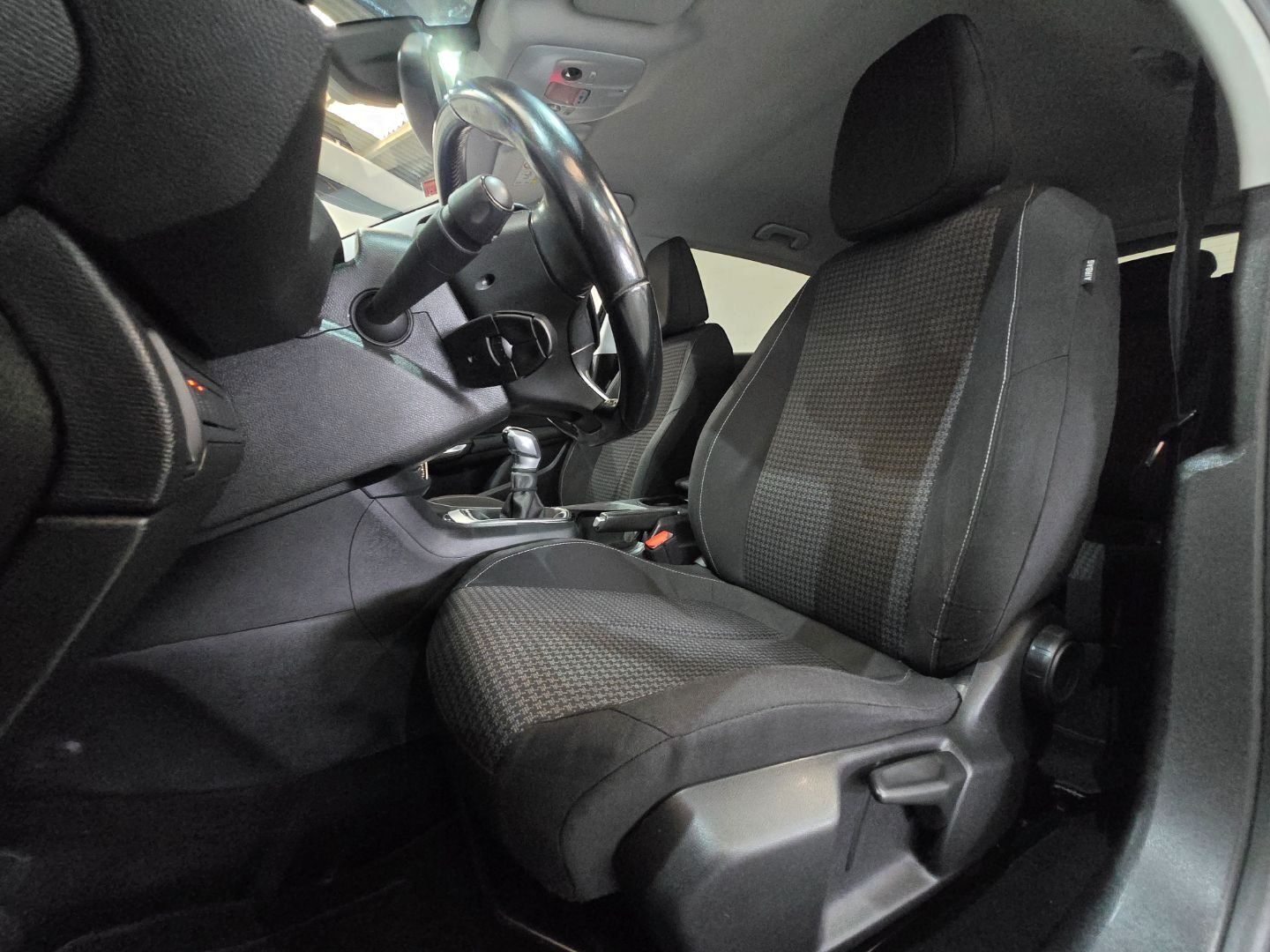 PEUGEOT 308 1.6 BlueHdi Style