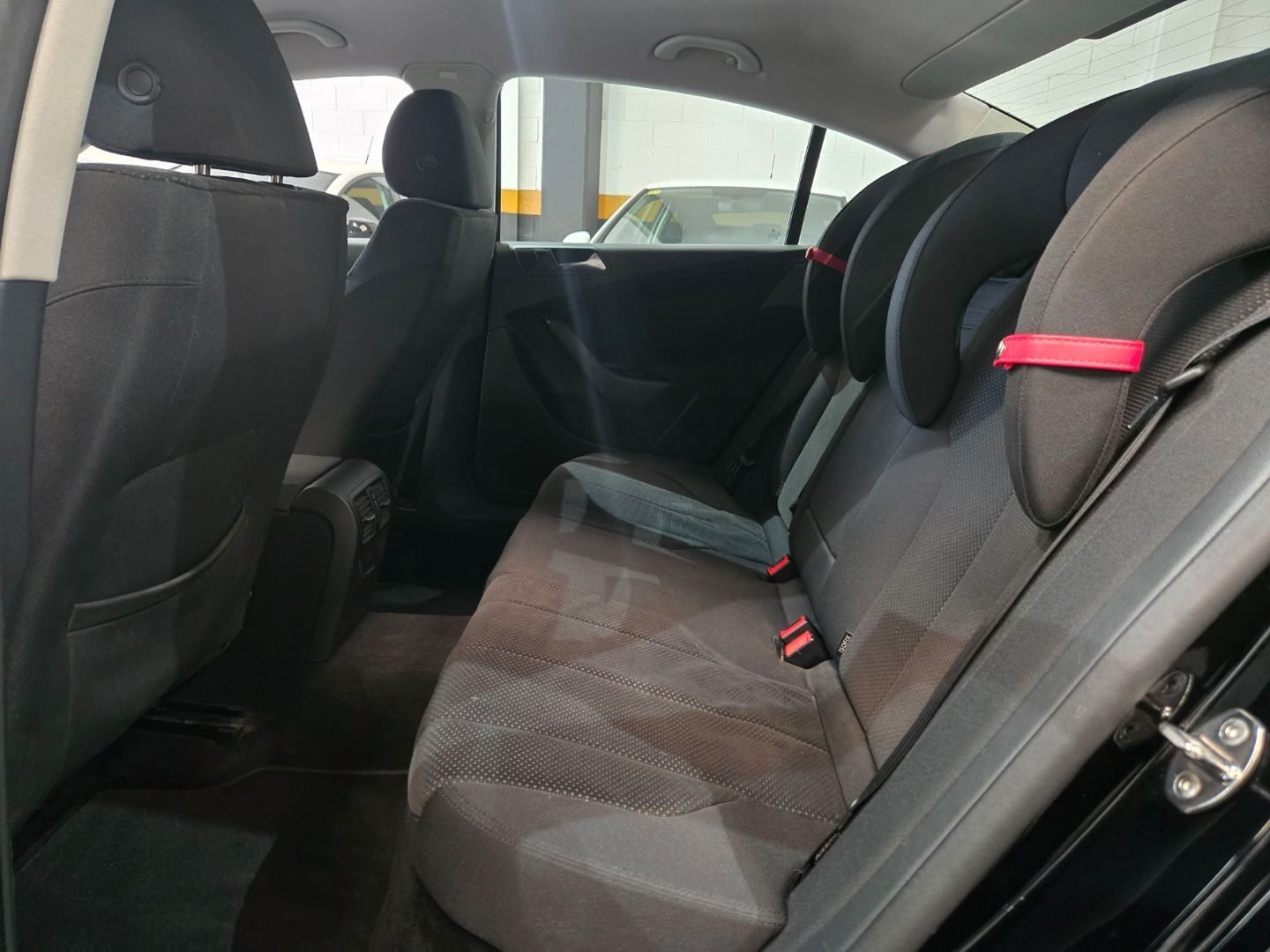 VOLKSWAGEN 2.0 TDI EDITION PLUS