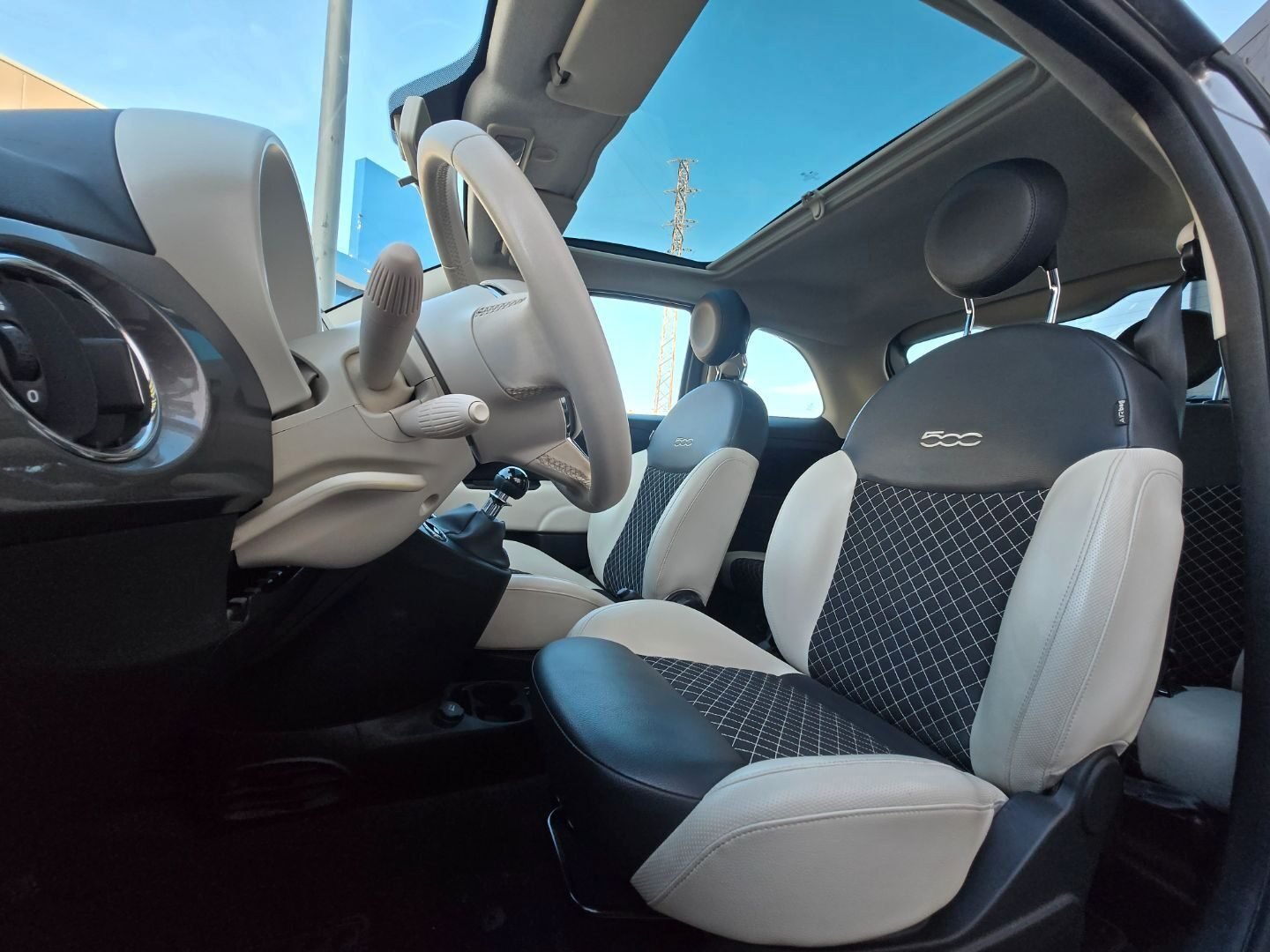 FIAT 500 1.0 DOLCEVITA HYBRID