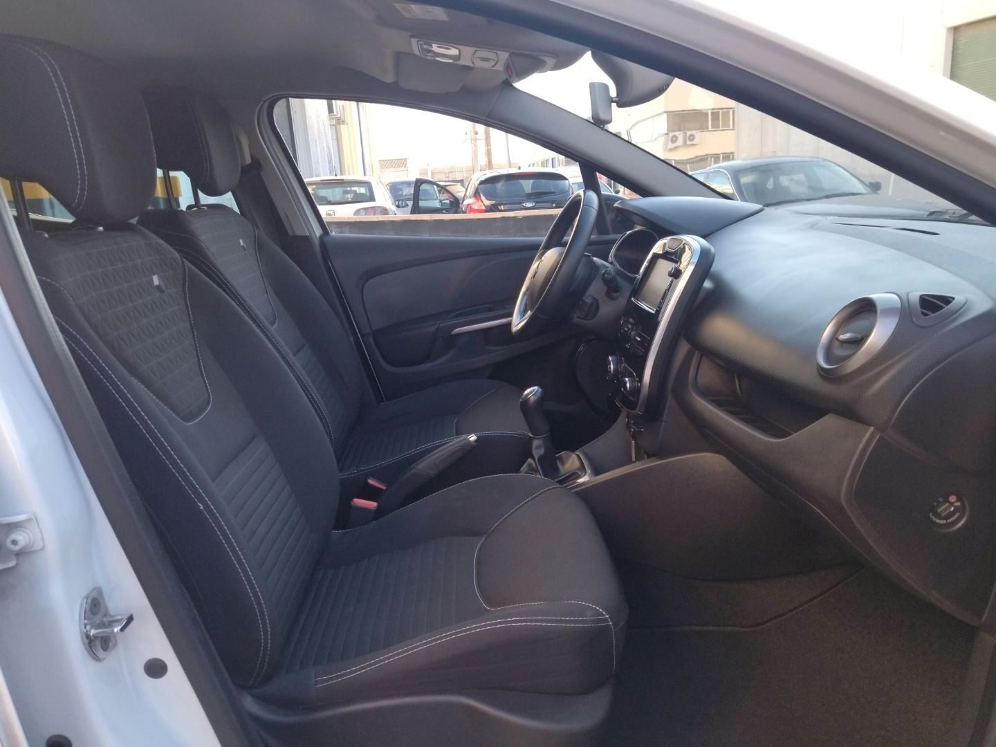 RENAULT CLIO 0.9 TCE LIMITED ENERGY