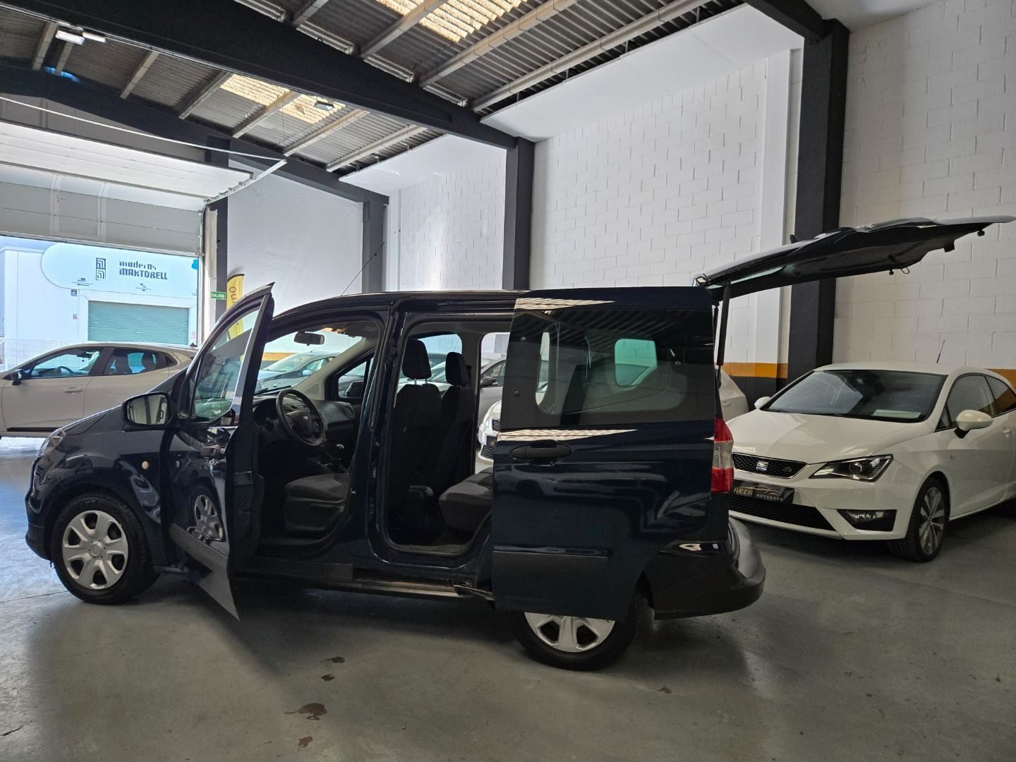 FORD TOURNEO COURIER 1.0 ECOBOOST AMBIENTE