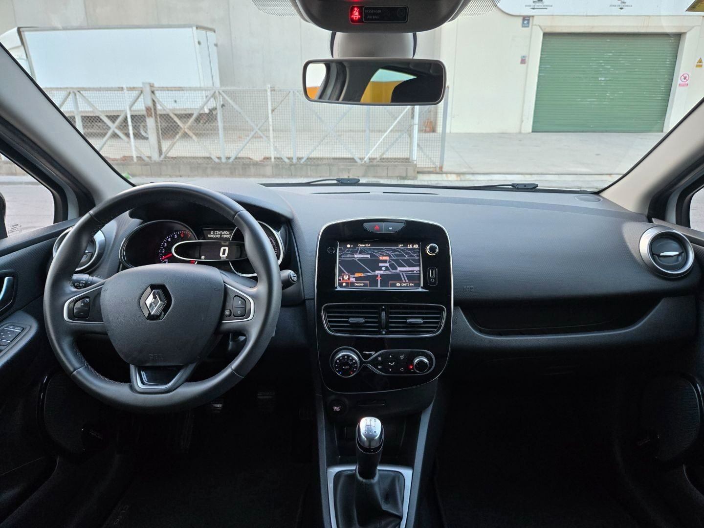 RENAULT CLIO 0.9 TCE LIMITED ENERGY