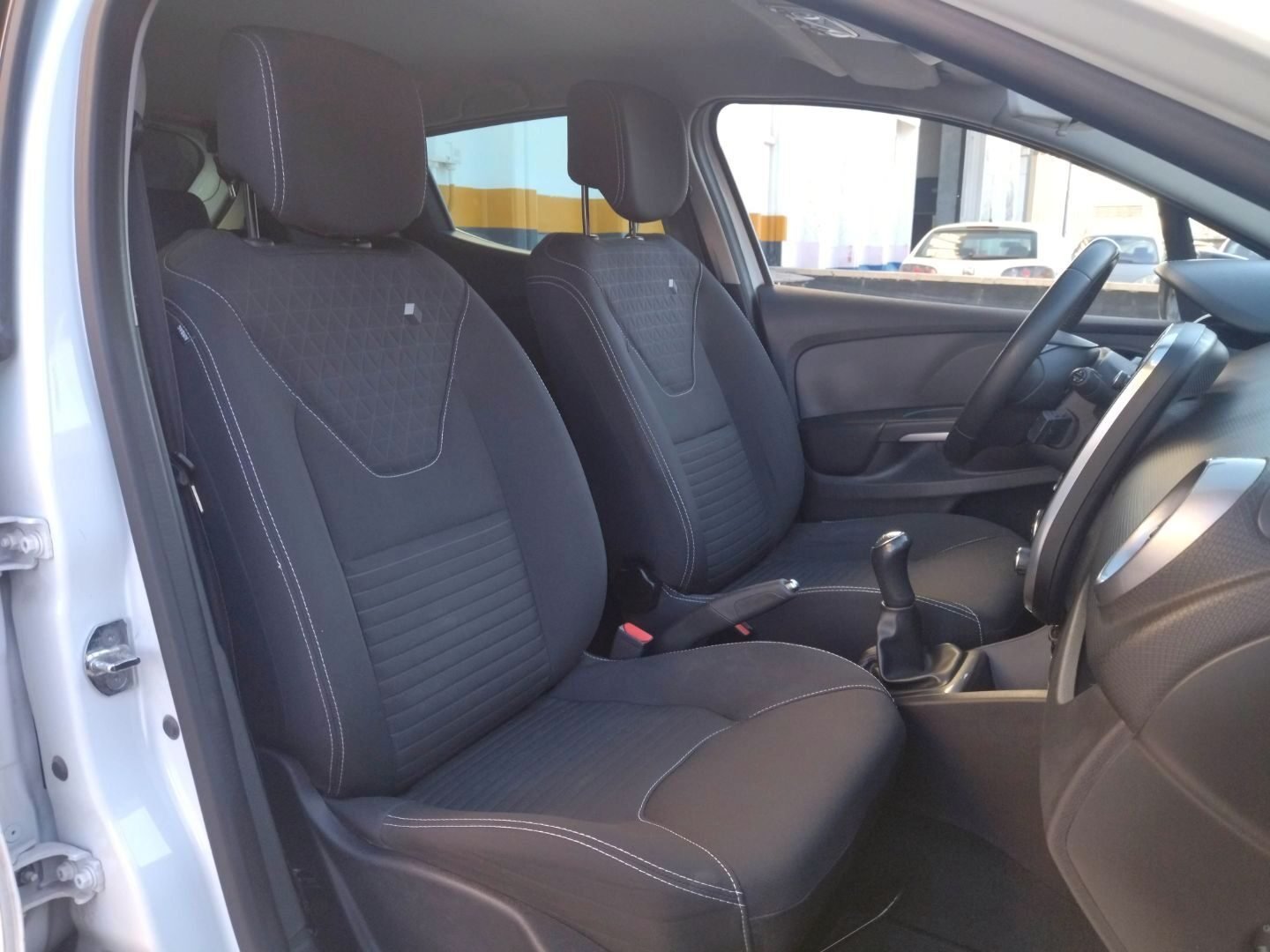 RENAULT CLIO 0.9 TCE LIMITED ENERGY