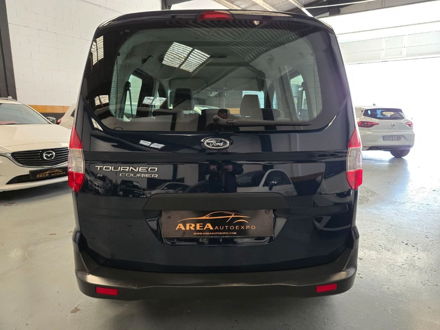 FORD TOURNEO COURIER 1.0 ECOBOOST AMBIENTE