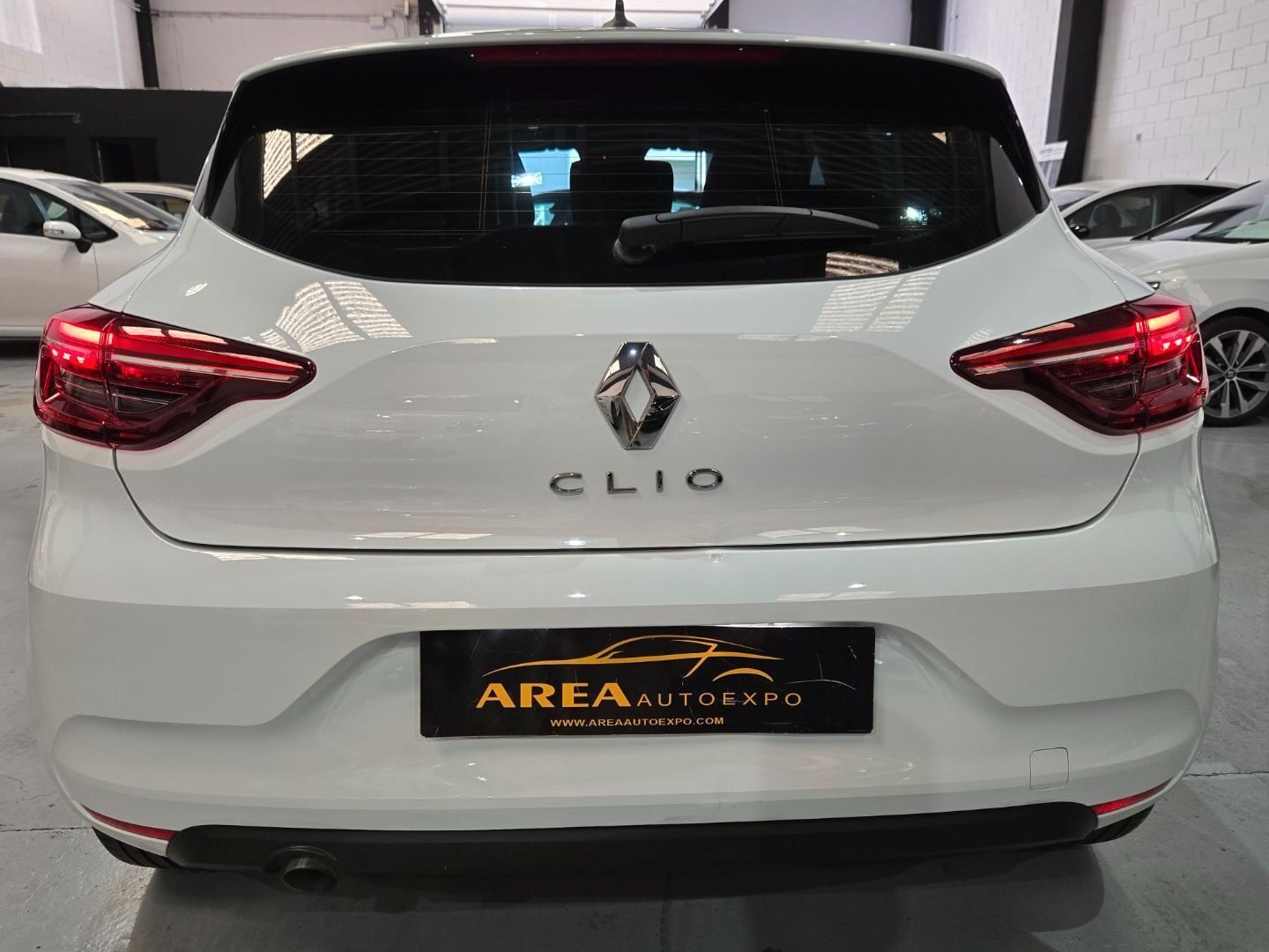 RENAULT CLIO 1.0 LIFE SCE