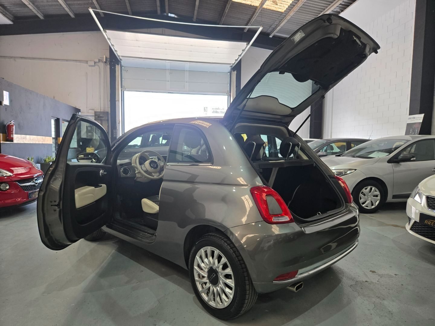 FIAT 500 1.0 DOLCEVITA HYBRID