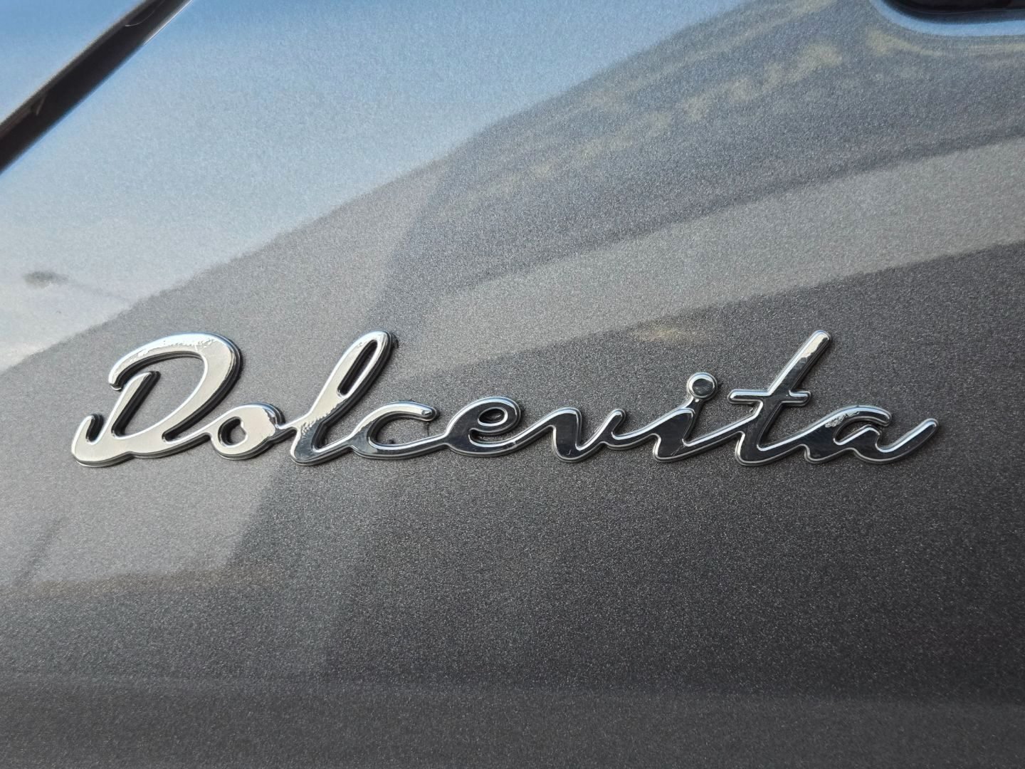 FIAT 500 1.0 DOLCEVITA HYBRID