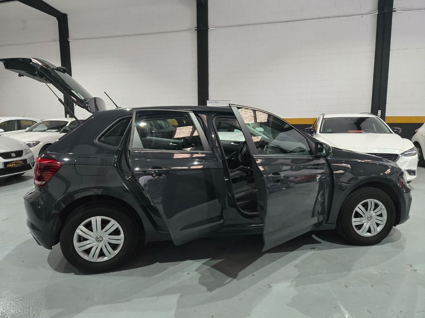 VOLKSWAGEN POLO 1.0 ADVANCE