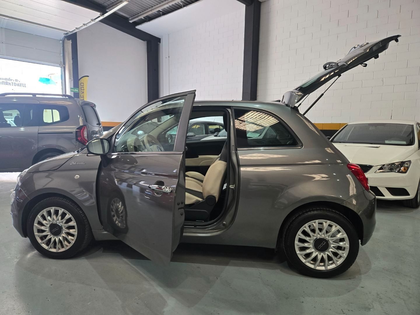 FIAT 500 1.0 DOLCEVITA HYBRID