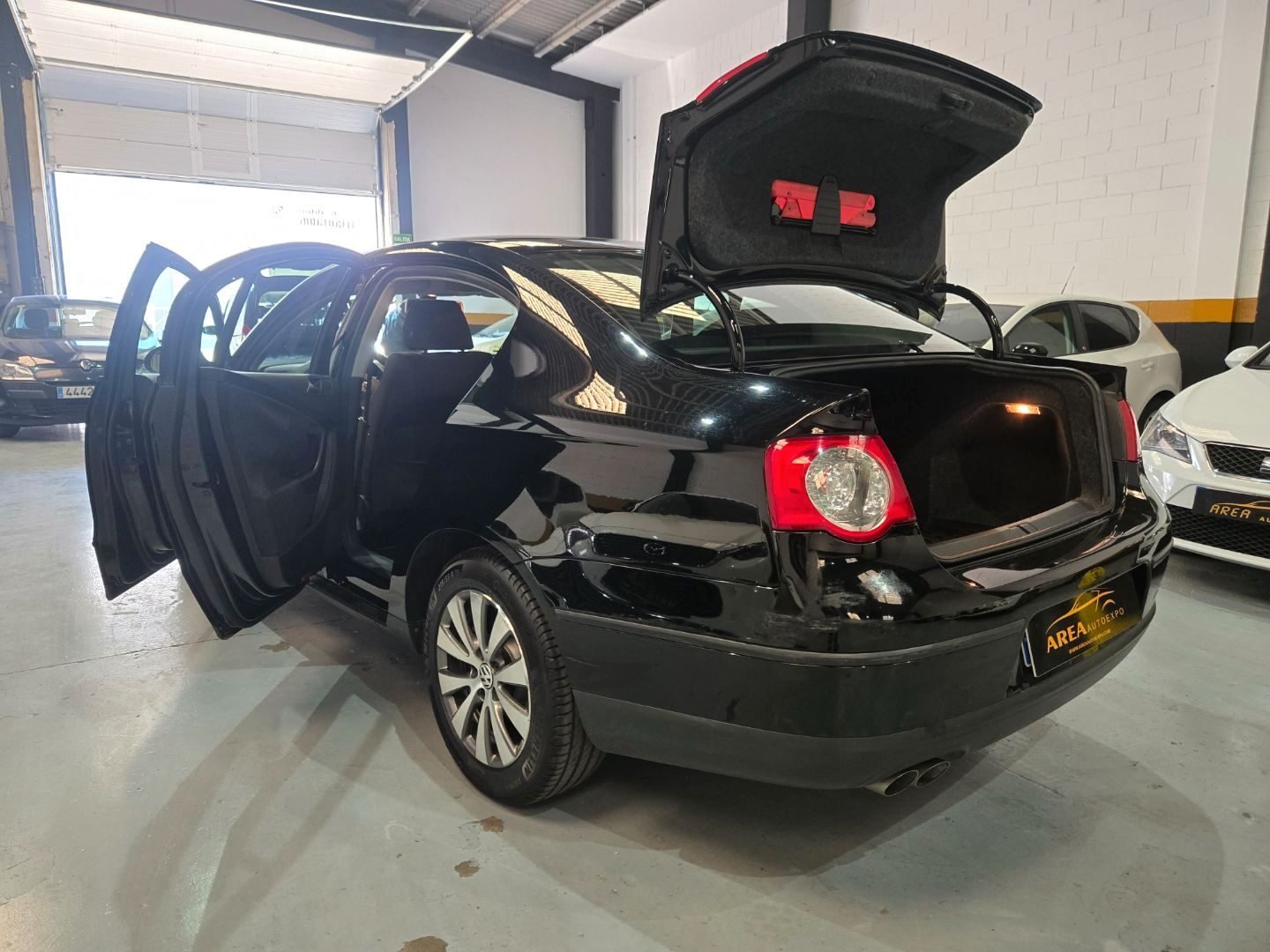 VOLKSWAGEN 2.0 TDI EDITION PLUS