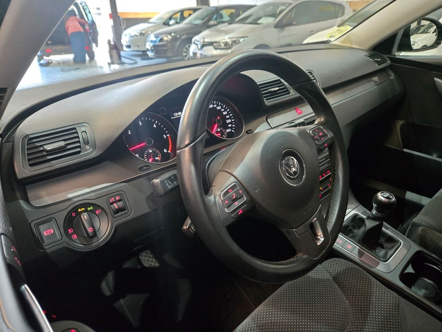 VOLKSWAGEN 2.0 TDI EDITION PLUS