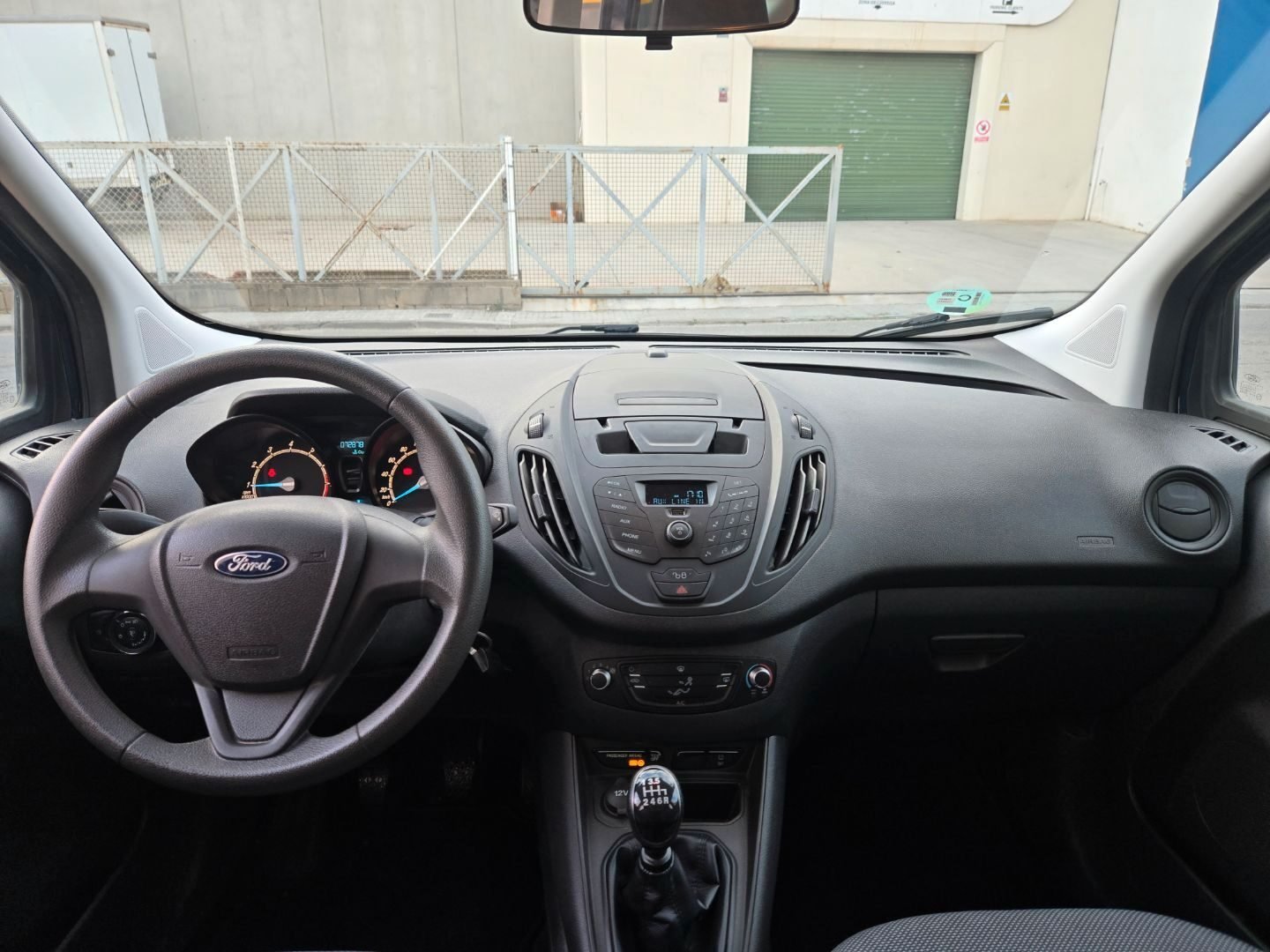 FORD TOURNEO COURIER 1.0 ECOBOOST AMBIENTE