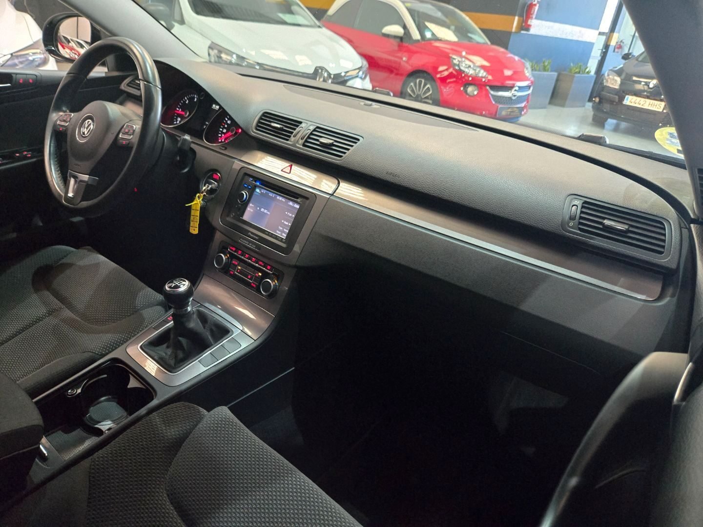 VOLKSWAGEN 2.0 TDI EDITION PLUS