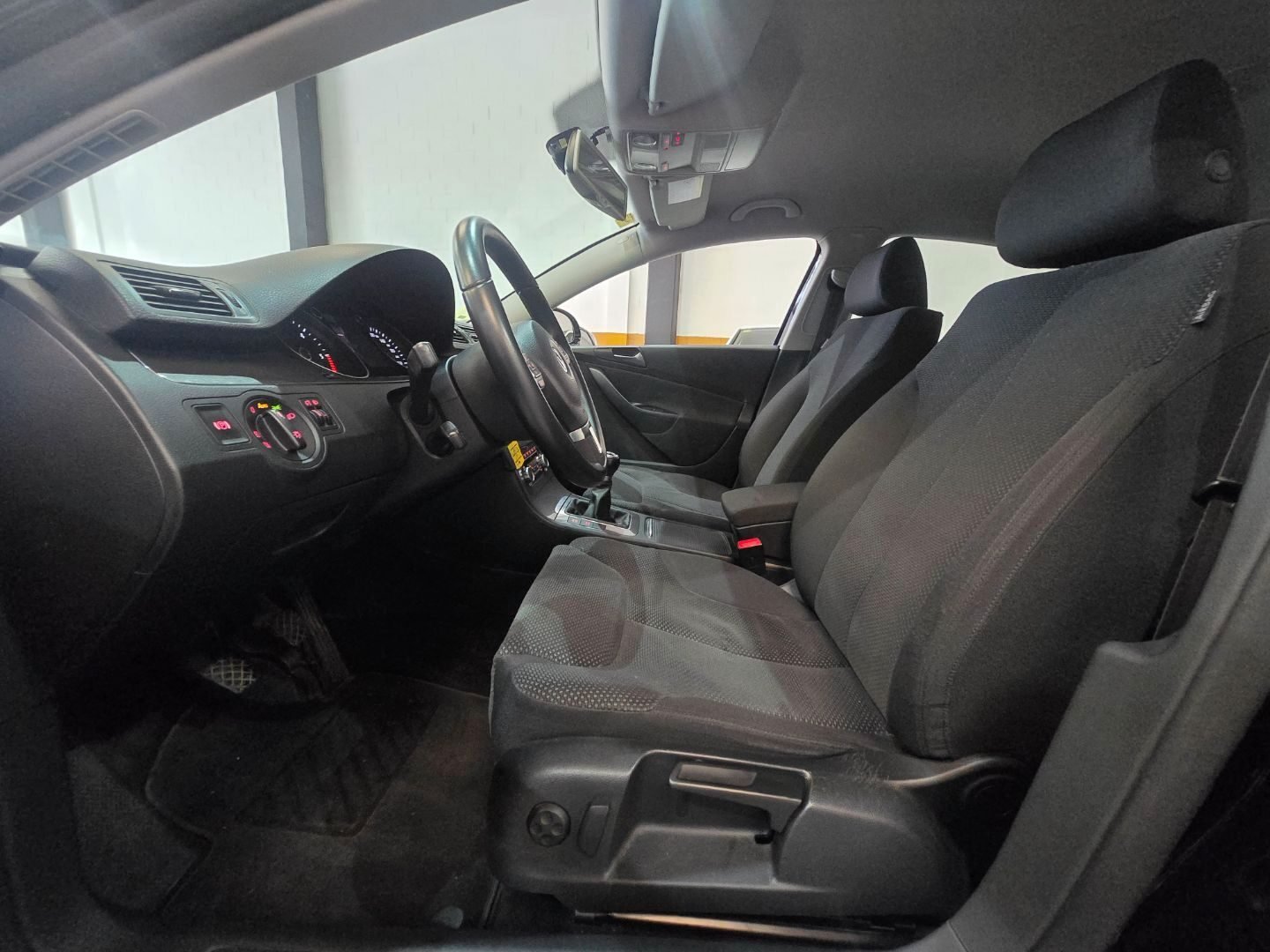 VOLKSWAGEN 2.0 TDI EDITION PLUS