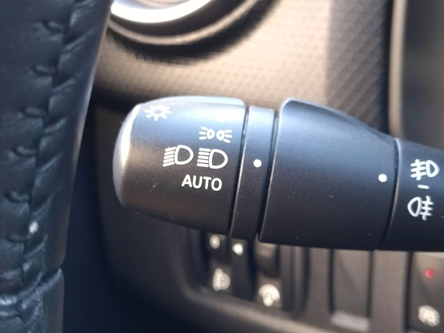 RENAULT CLIO 0.9 TCE LIMITED ENERGY