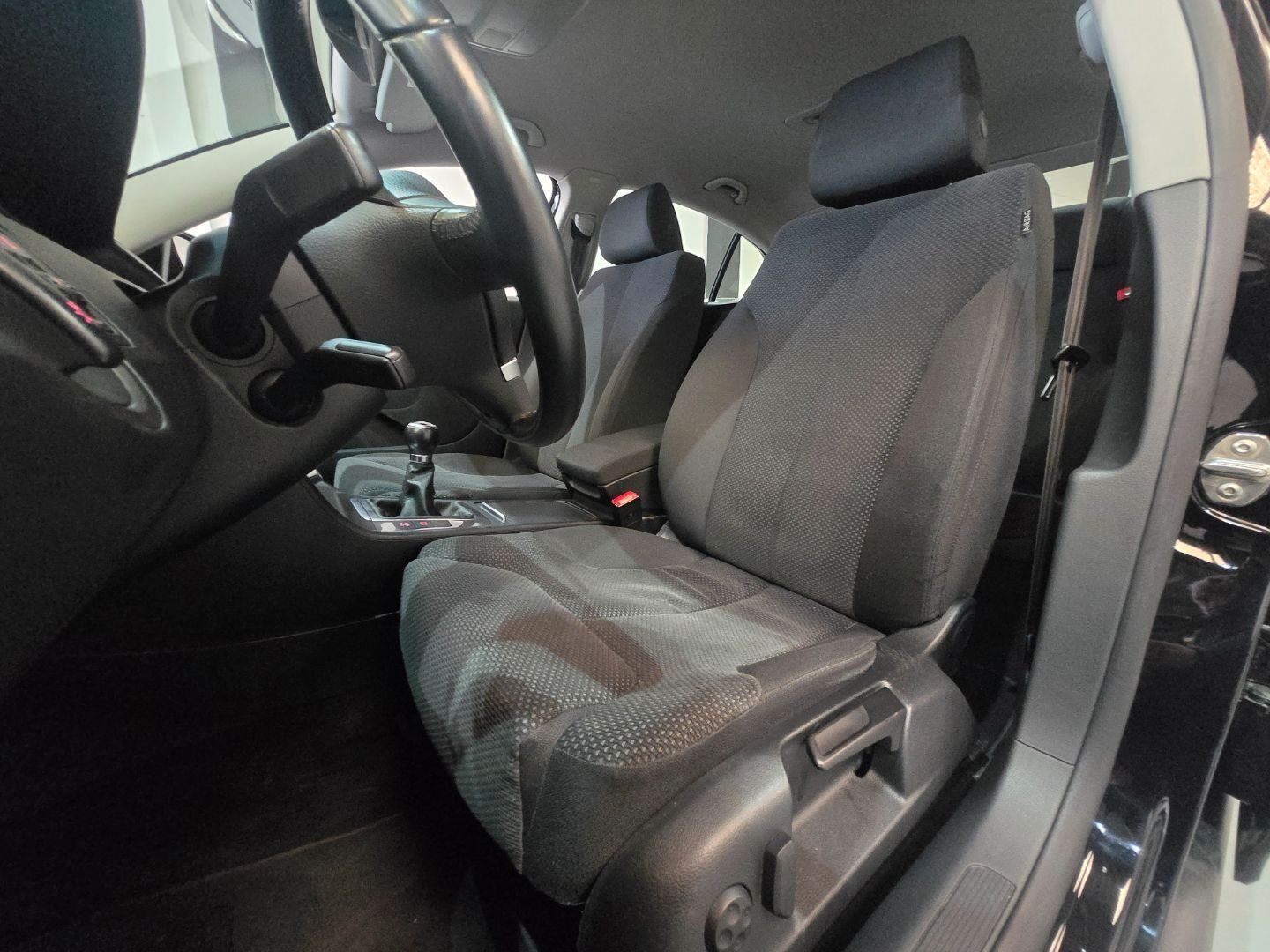 VOLKSWAGEN 2.0 TDI EDITION PLUS