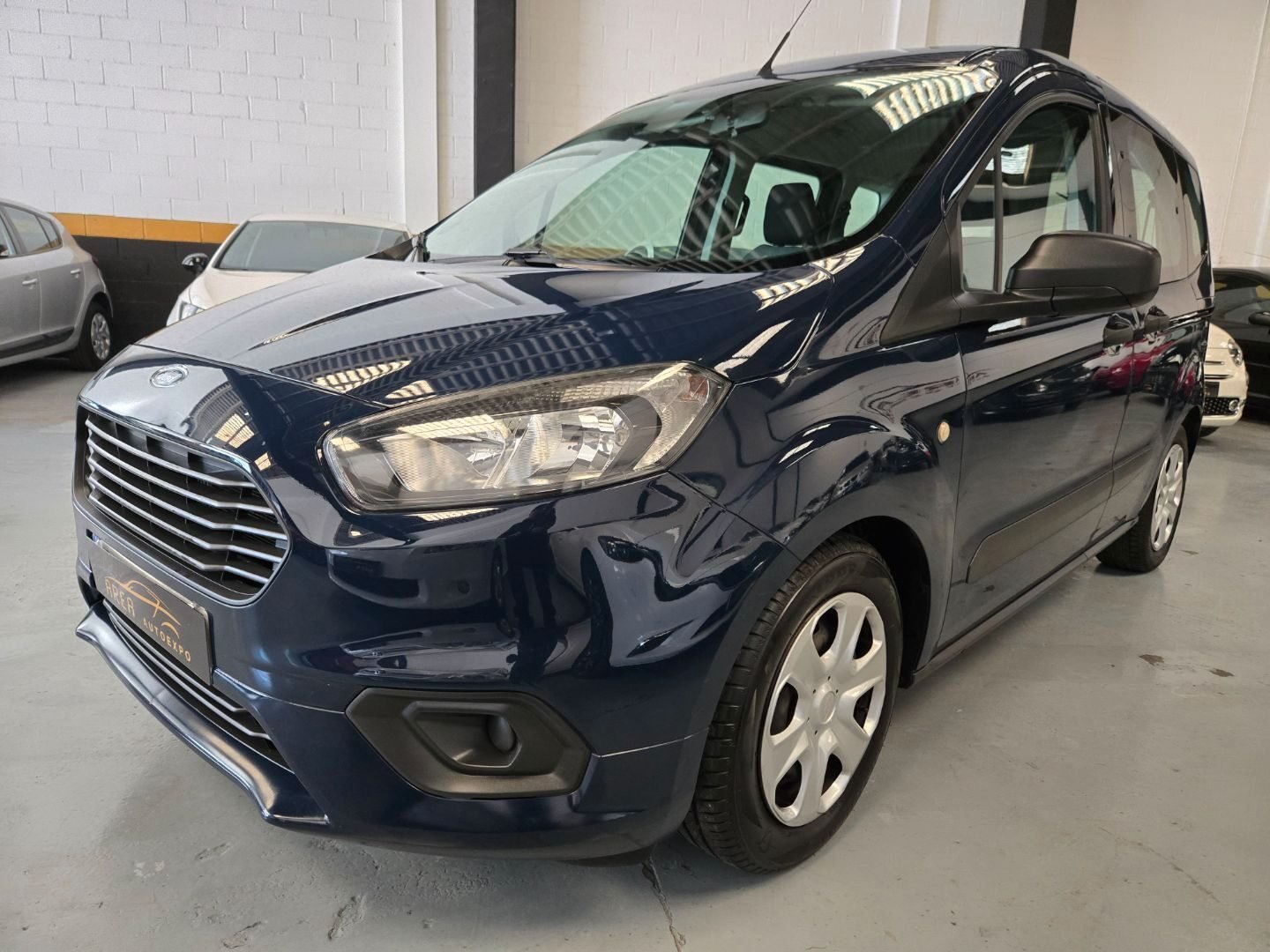 FORD TOURNEO COURIER 1.0 ECOBOOST AMBIENTE