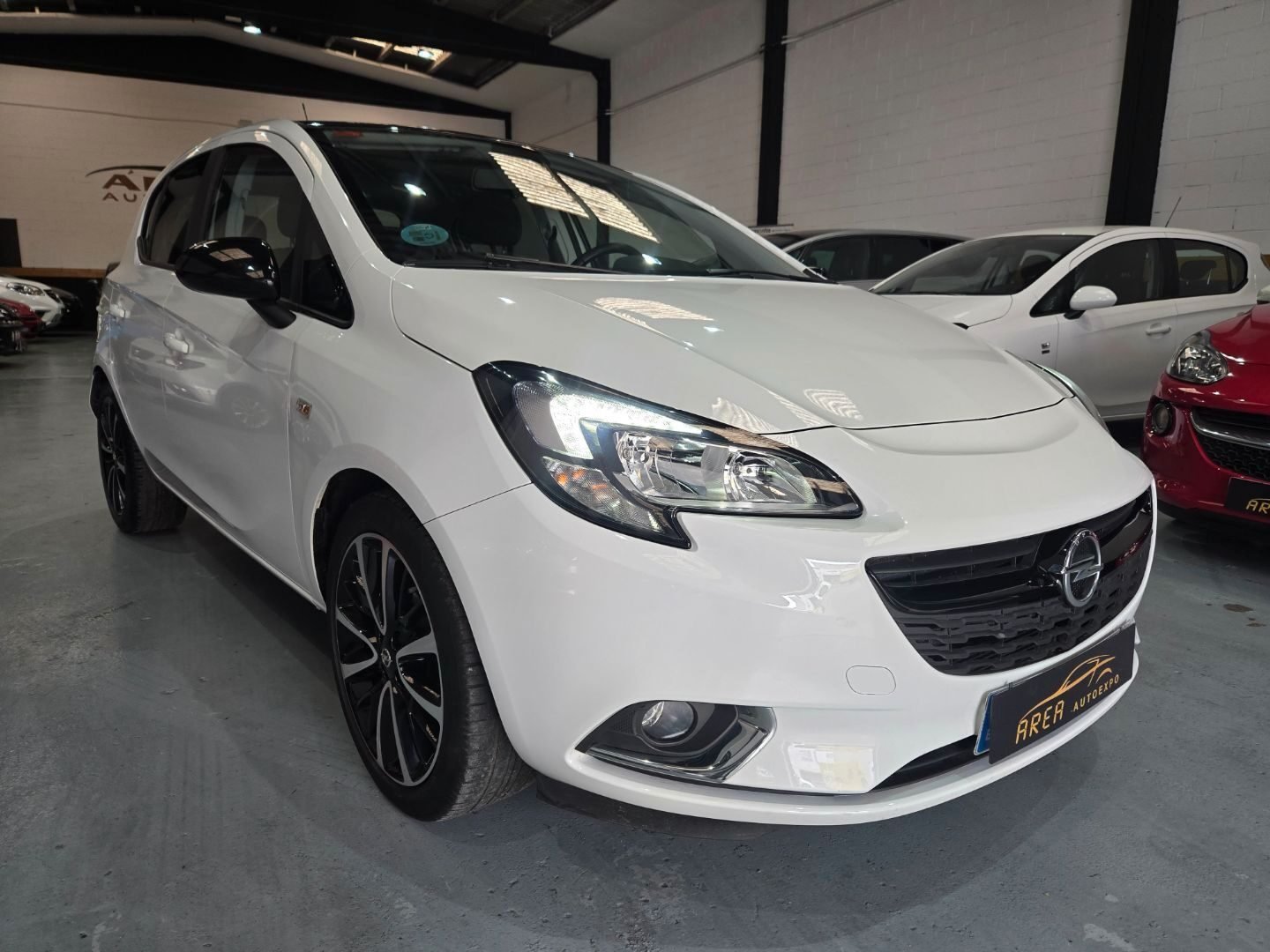 OPEL CORSA 1.4 COLOR EDITION