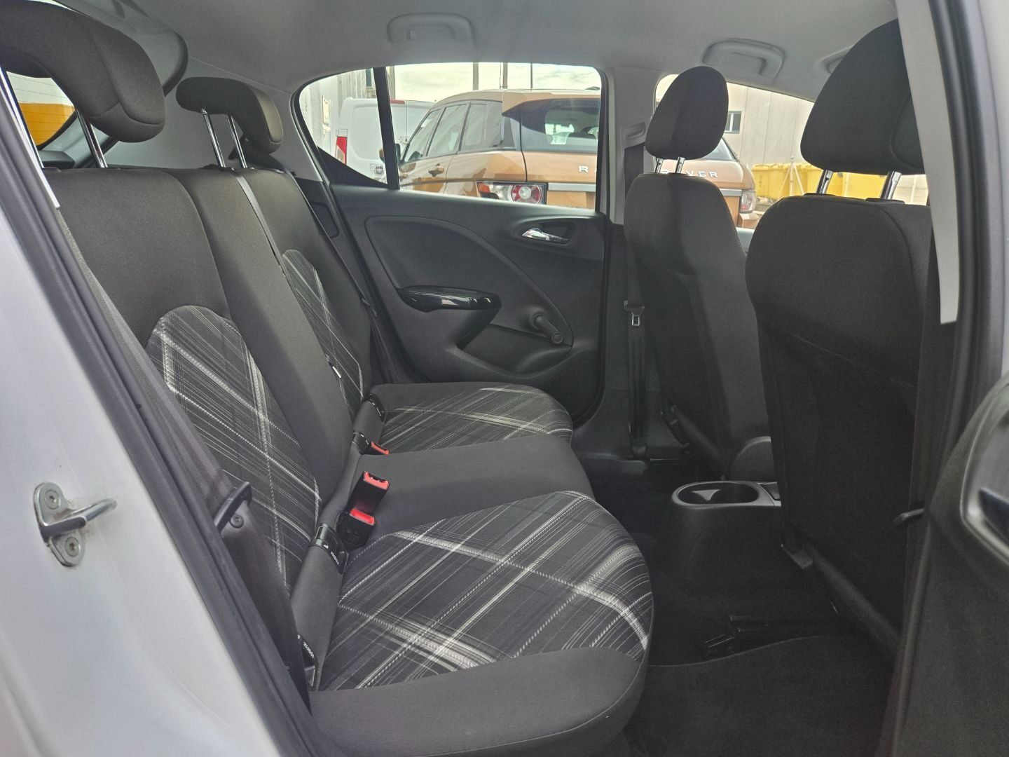 OPEL CORSA 1.4 COLOR EDITION