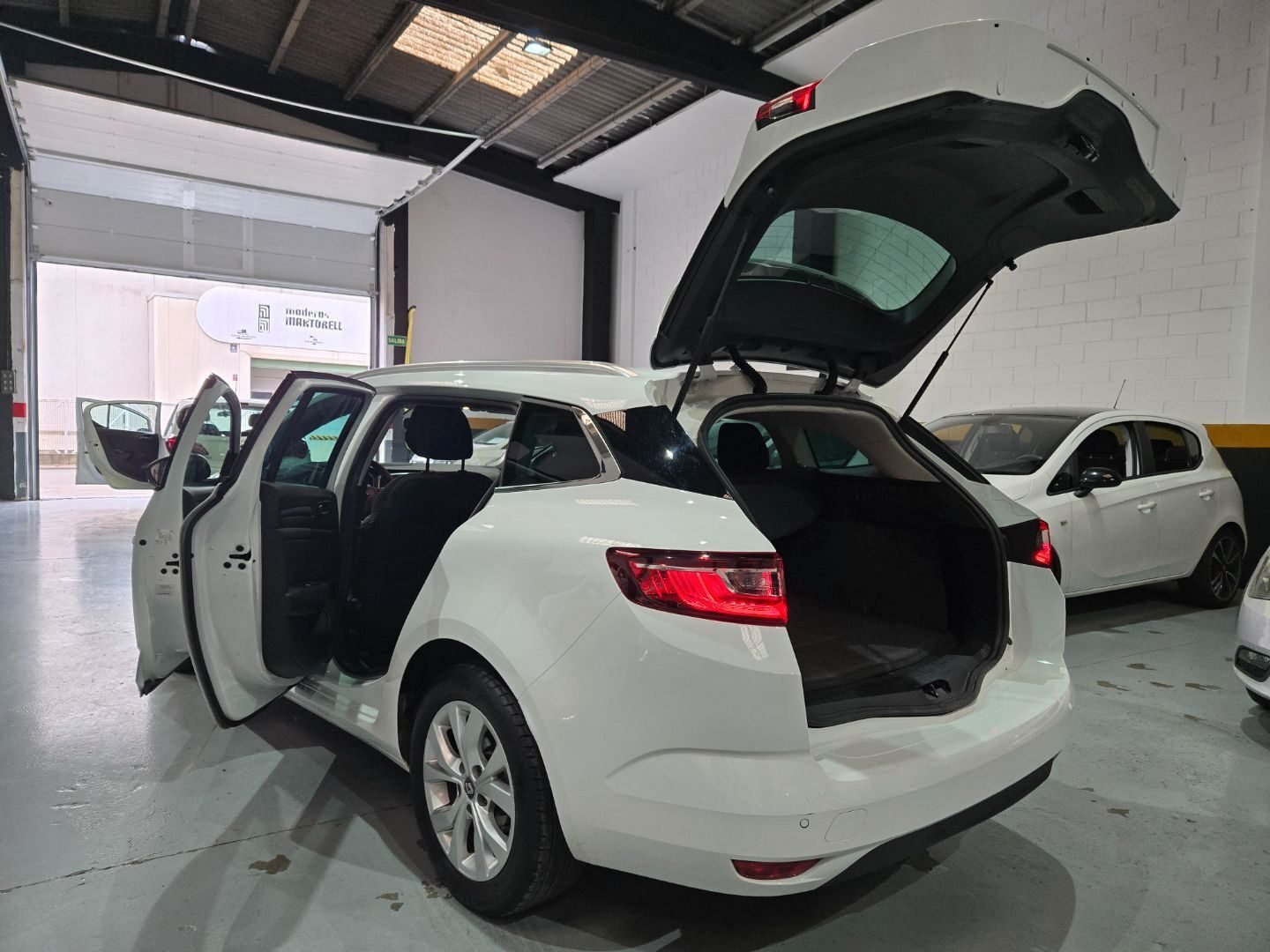 RENAULT MEGANE TOURER 1.3 TCE LIMITED