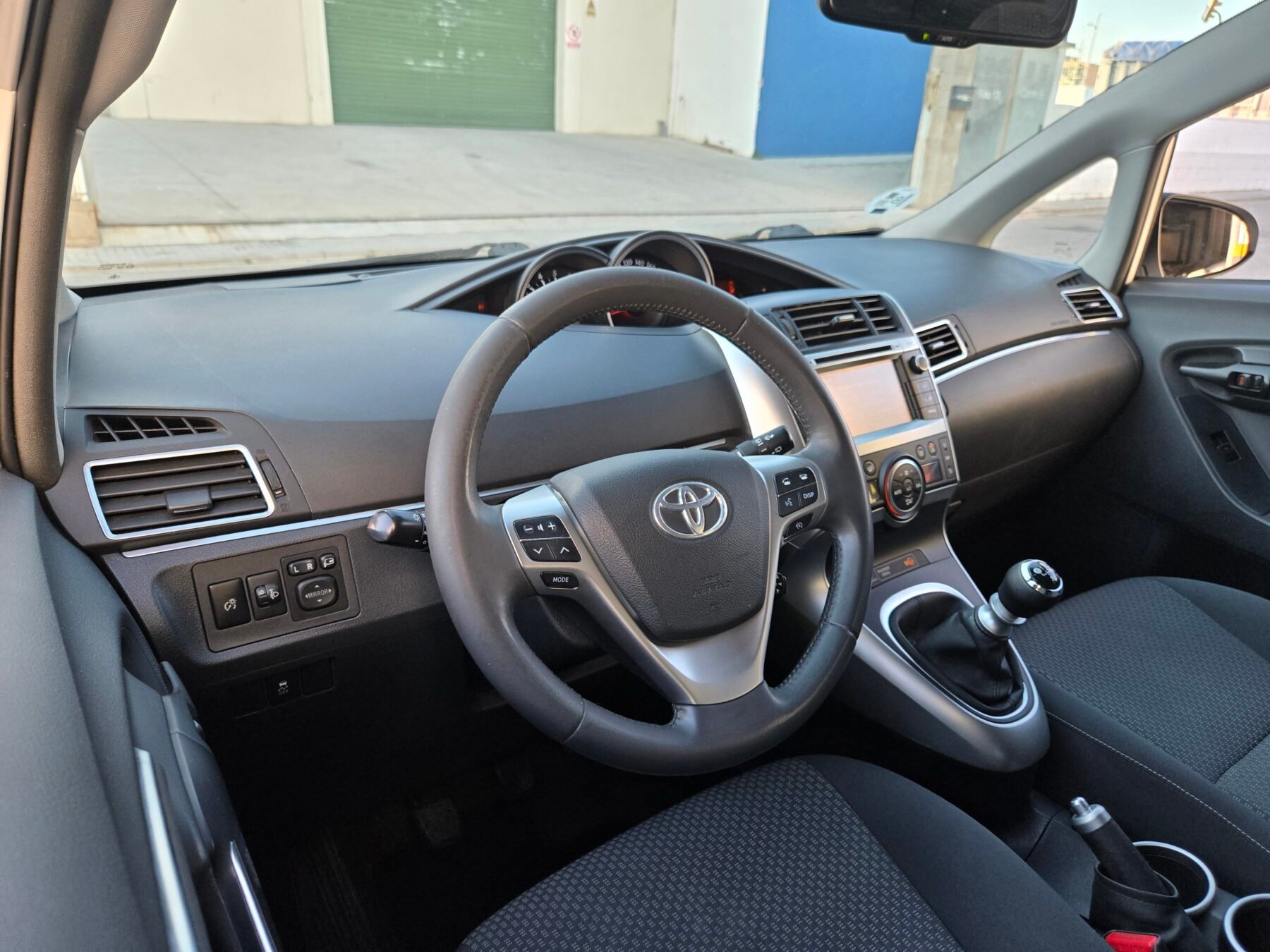 TOYOTA VERSO 120d 2.0 ADVANCE