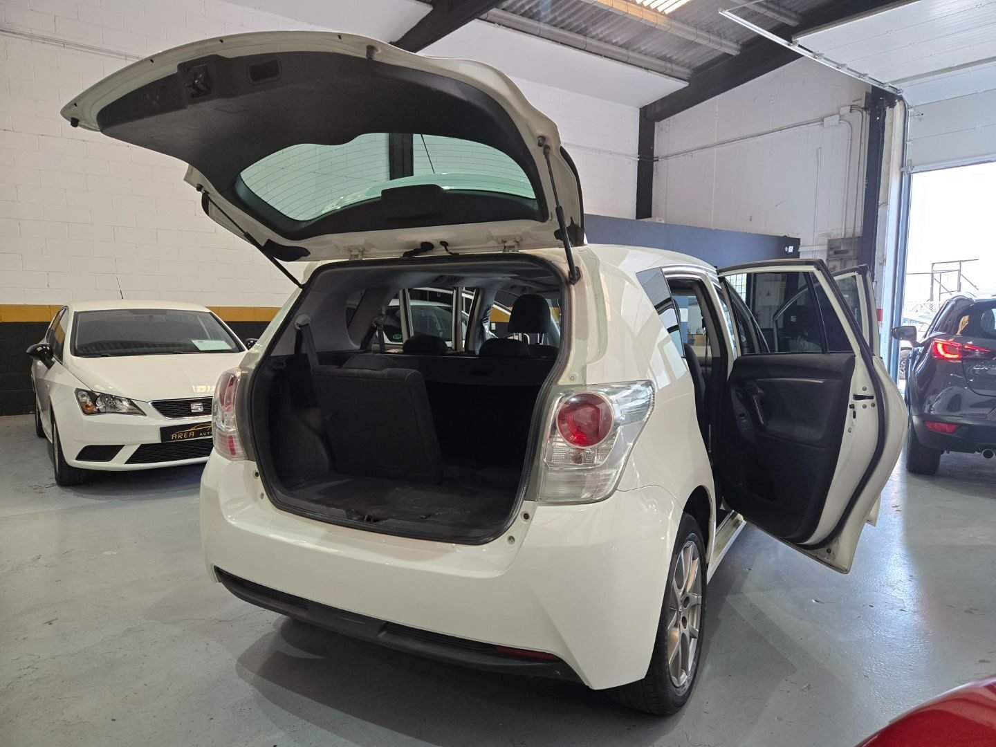 TOYOTA VERSO 120d 2.0 ADVANCE