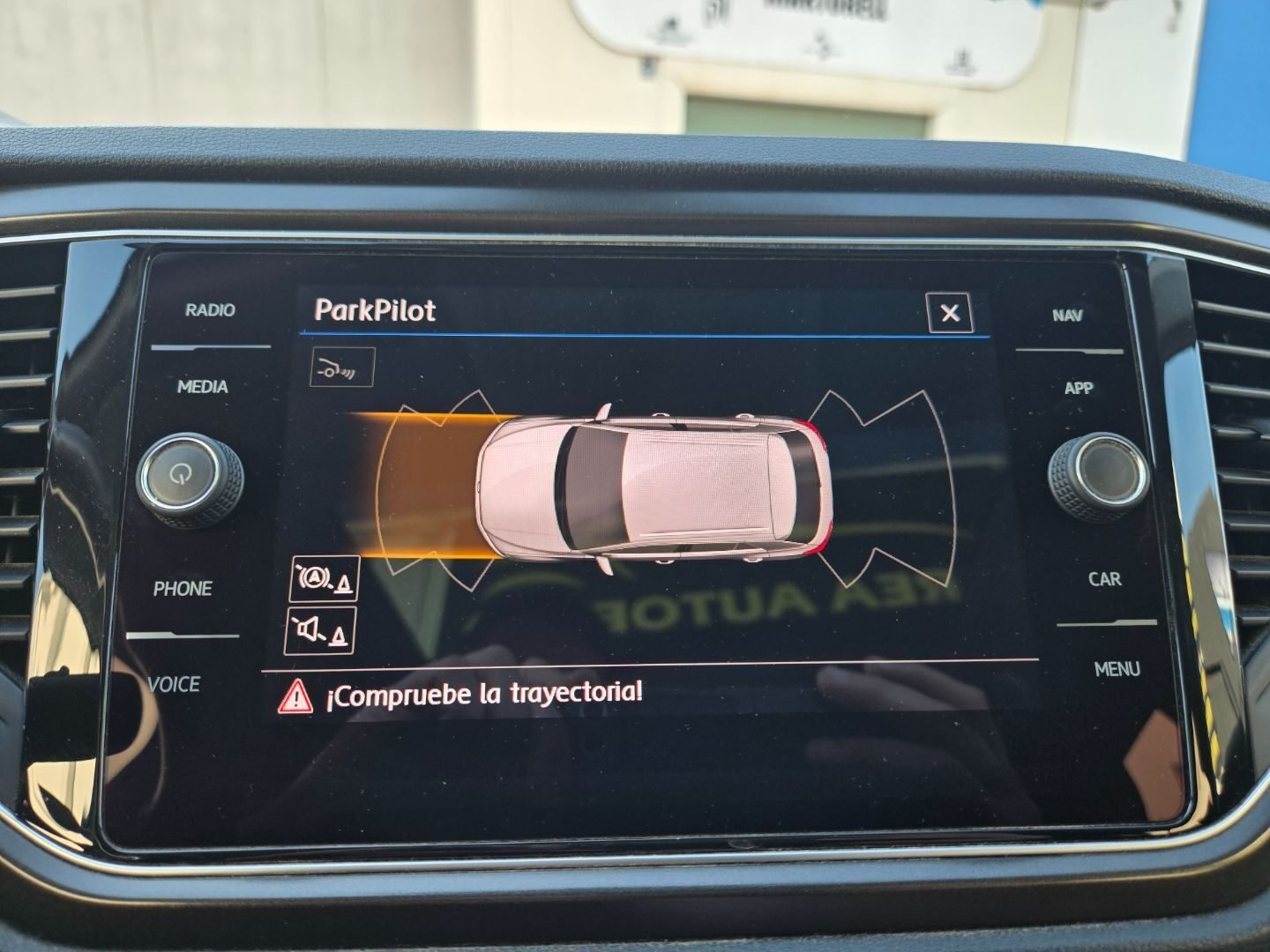 VOLKSWAGEN T-ROC 1.0 TSI SPORT