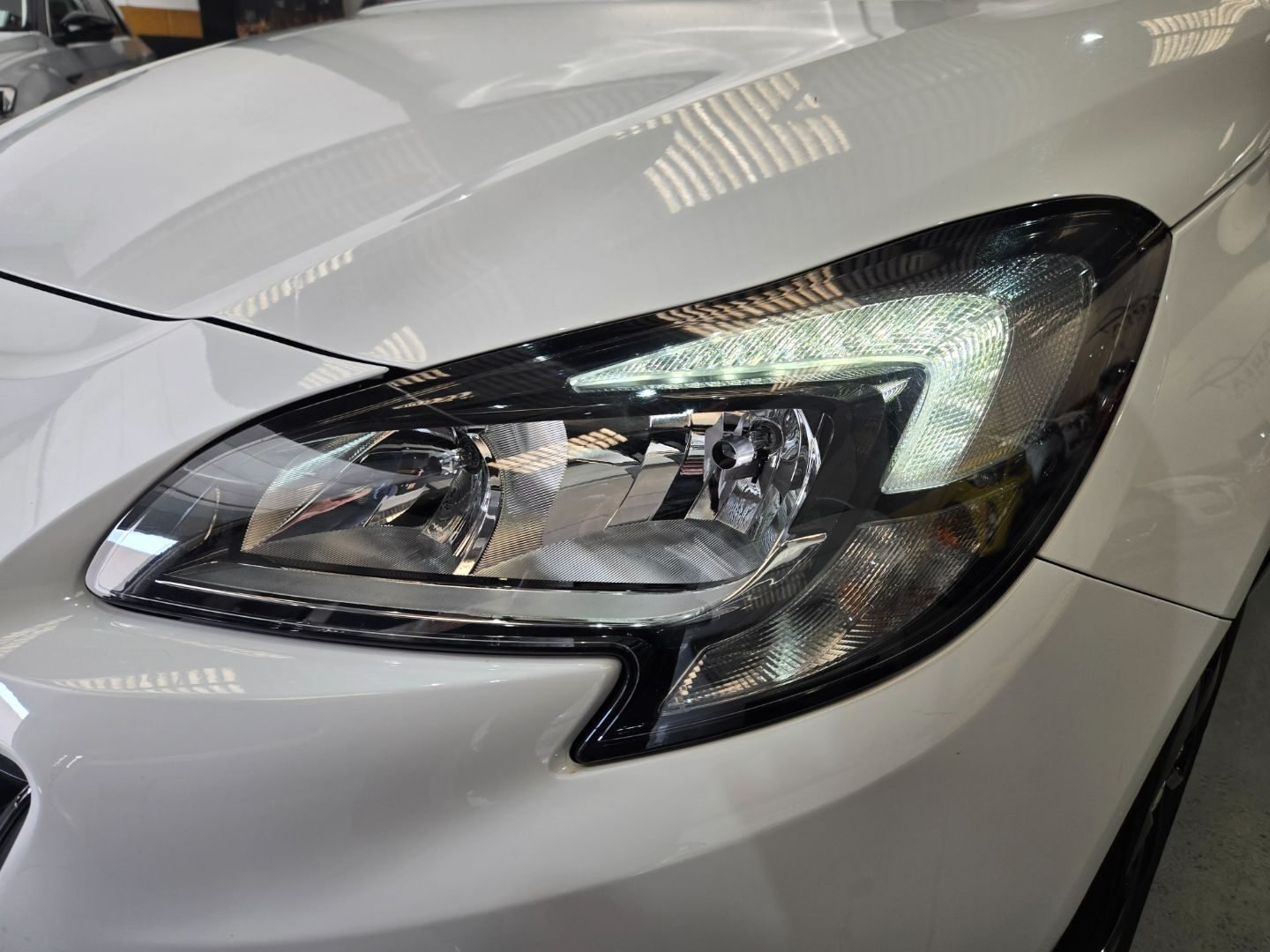 OPEL CORSA 1.4 TURBO COLOR EDITION