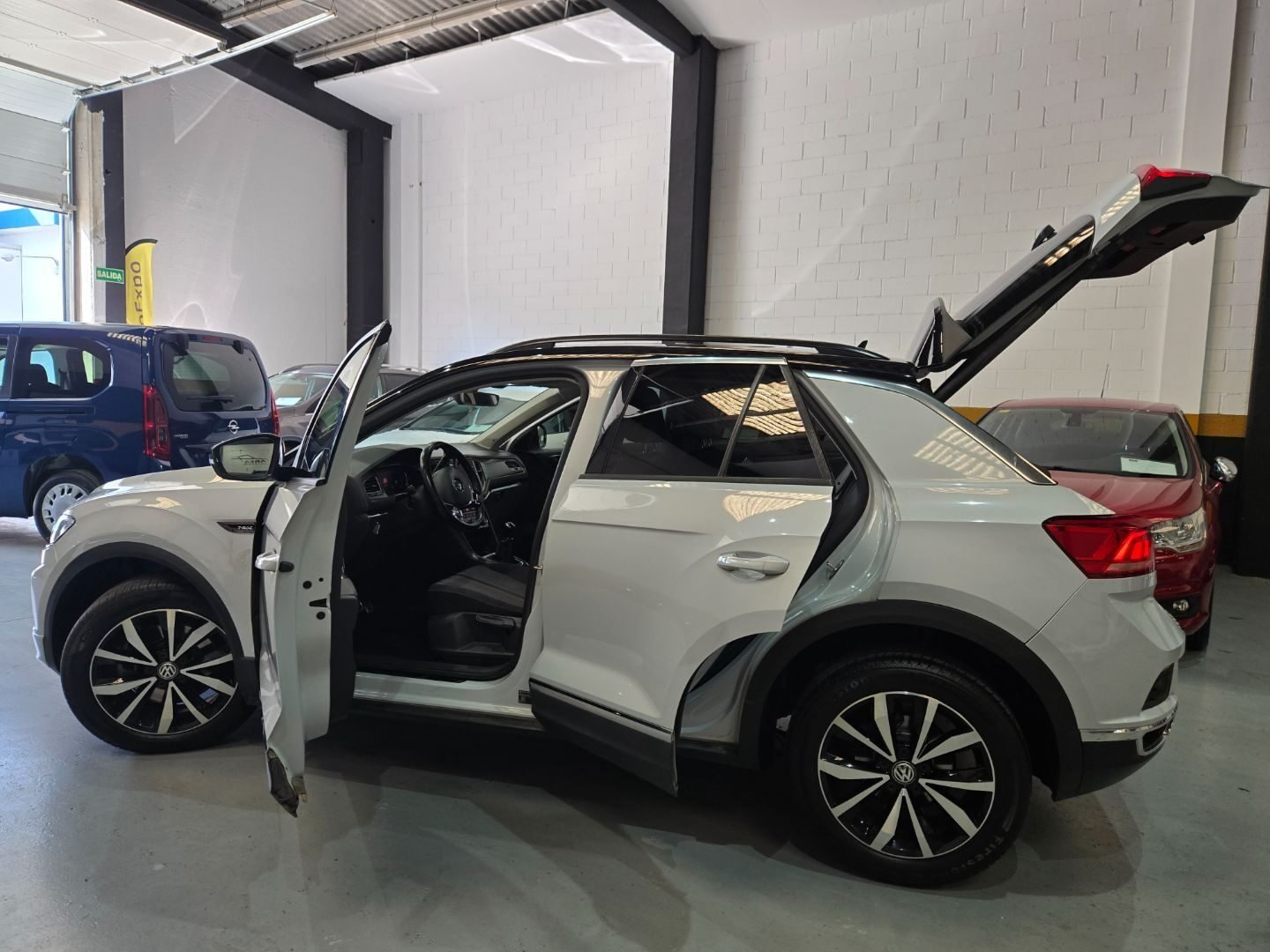 VOLKSWAGEN T-ROC 1.0 TSI SPORT