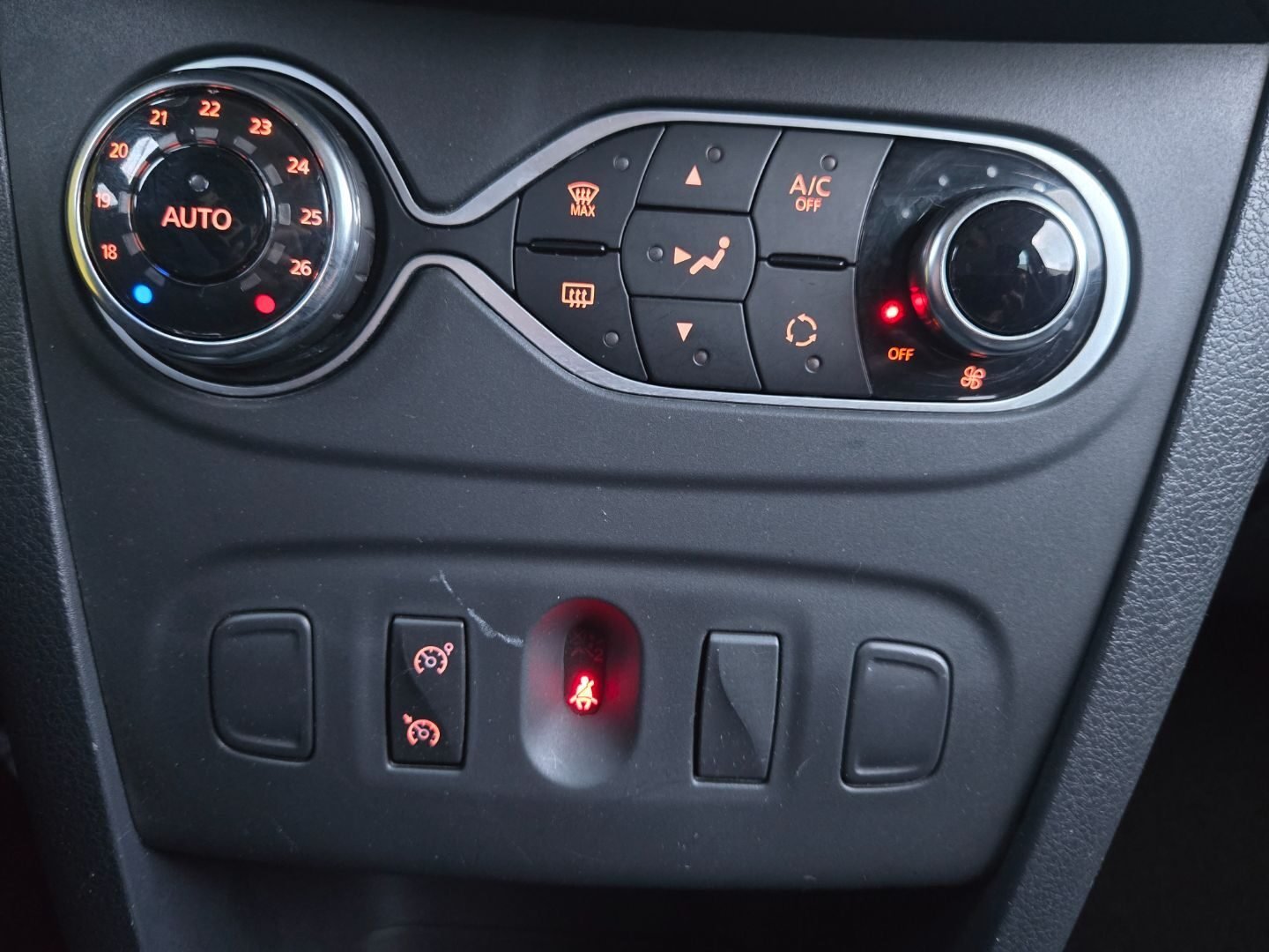 DACIA SANDERO STEPWAY 0.9 TCE NOMADA