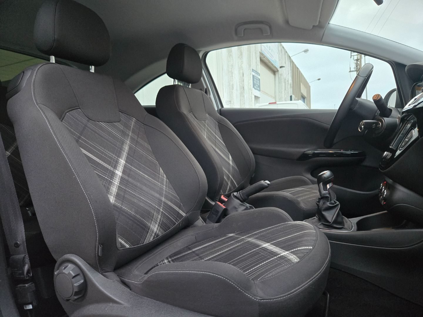 OPEL CORSA 1.4 TURBO COLOR EDITION