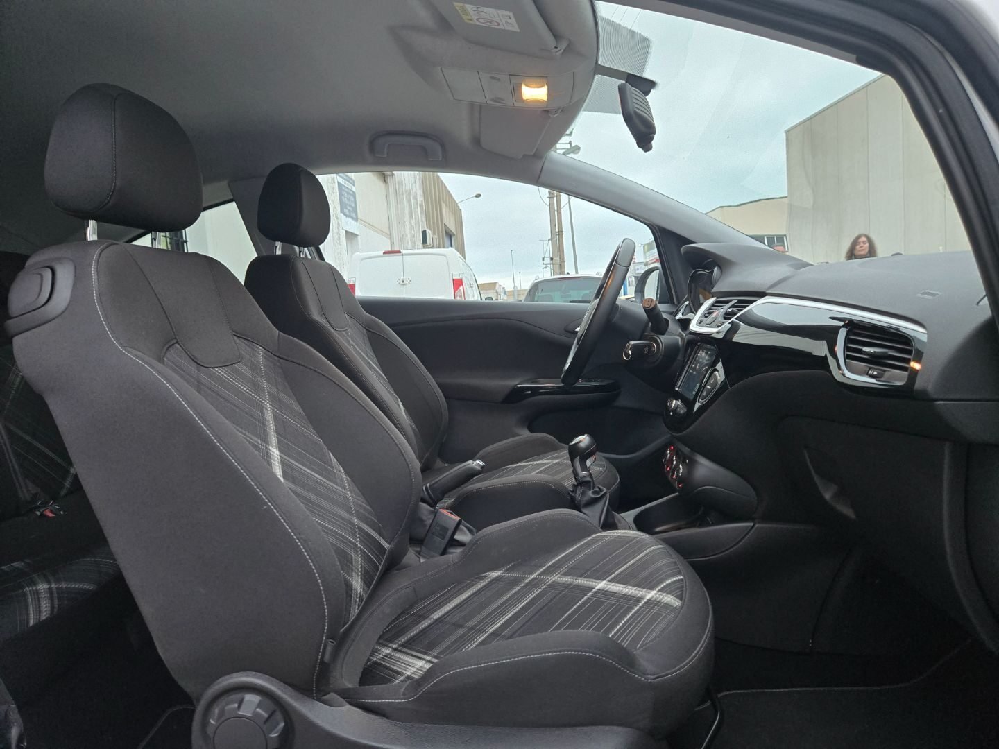 OPEL CORSA 1.4 TURBO COLOR EDITION