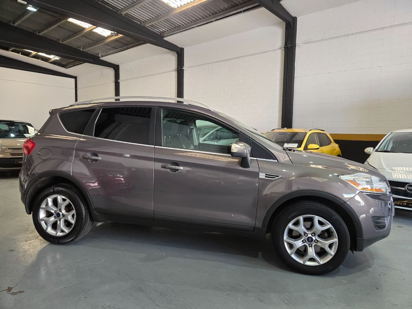 FORD KUGA 2.0 TDCI TREND