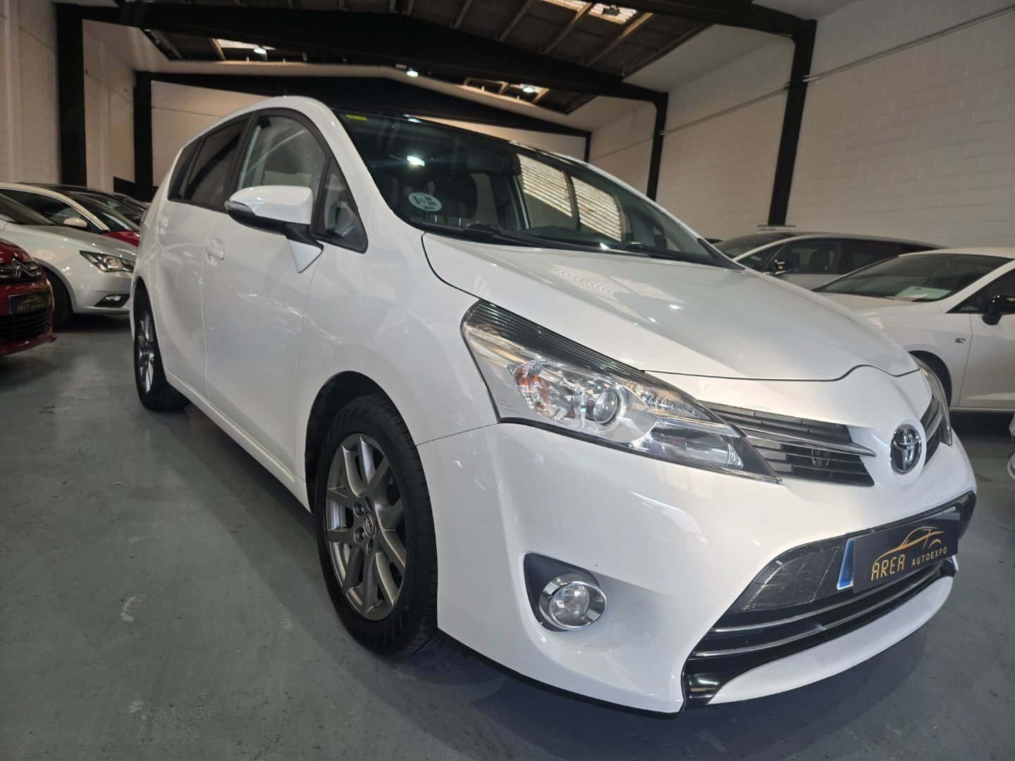 TOYOTA VERSO 120d 2.0 ADVANCE