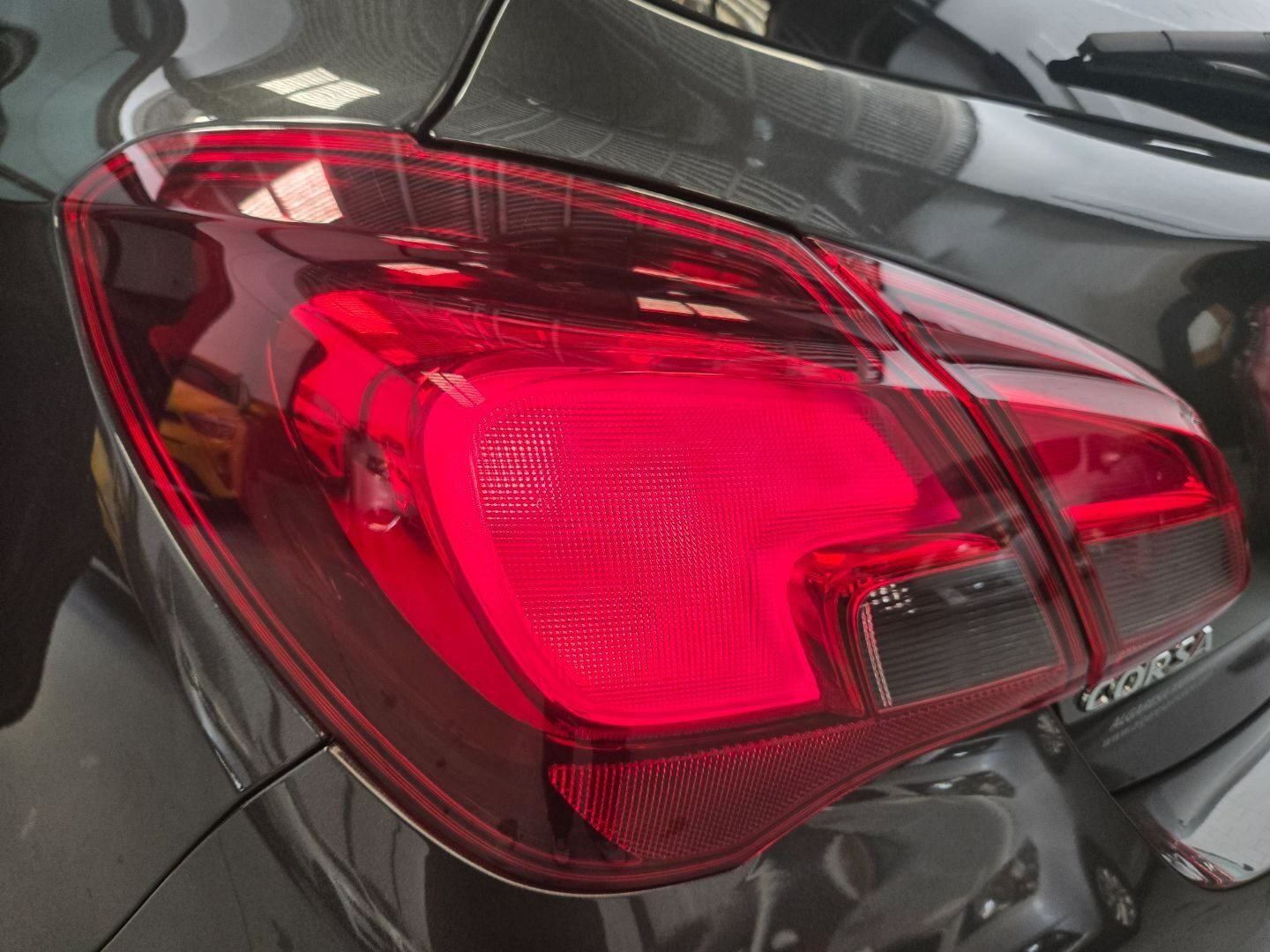 OPEL CORSA 1.4 SELECTIVE 