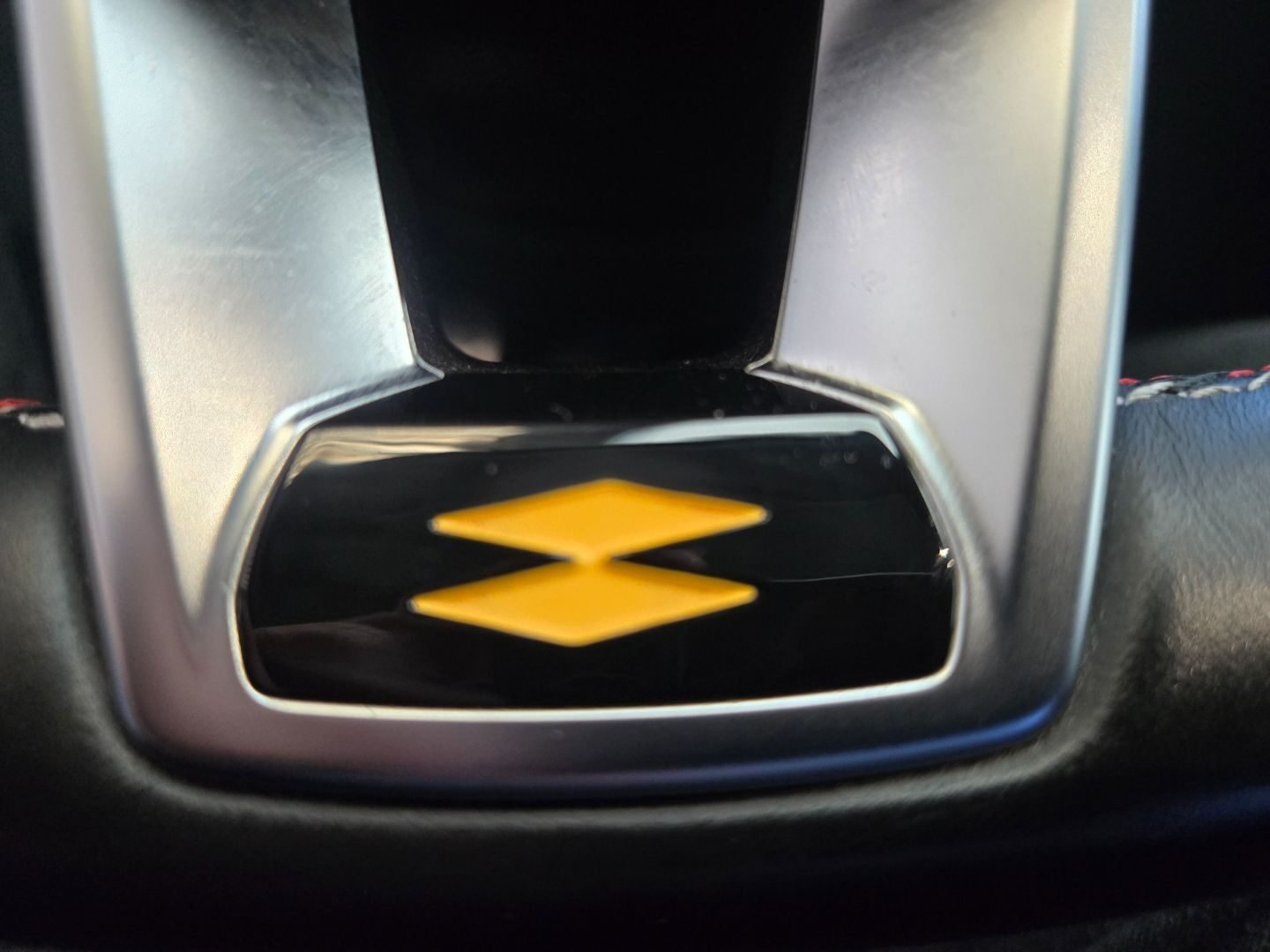 RENAULT CLIO 1.0 TCE RS LINE