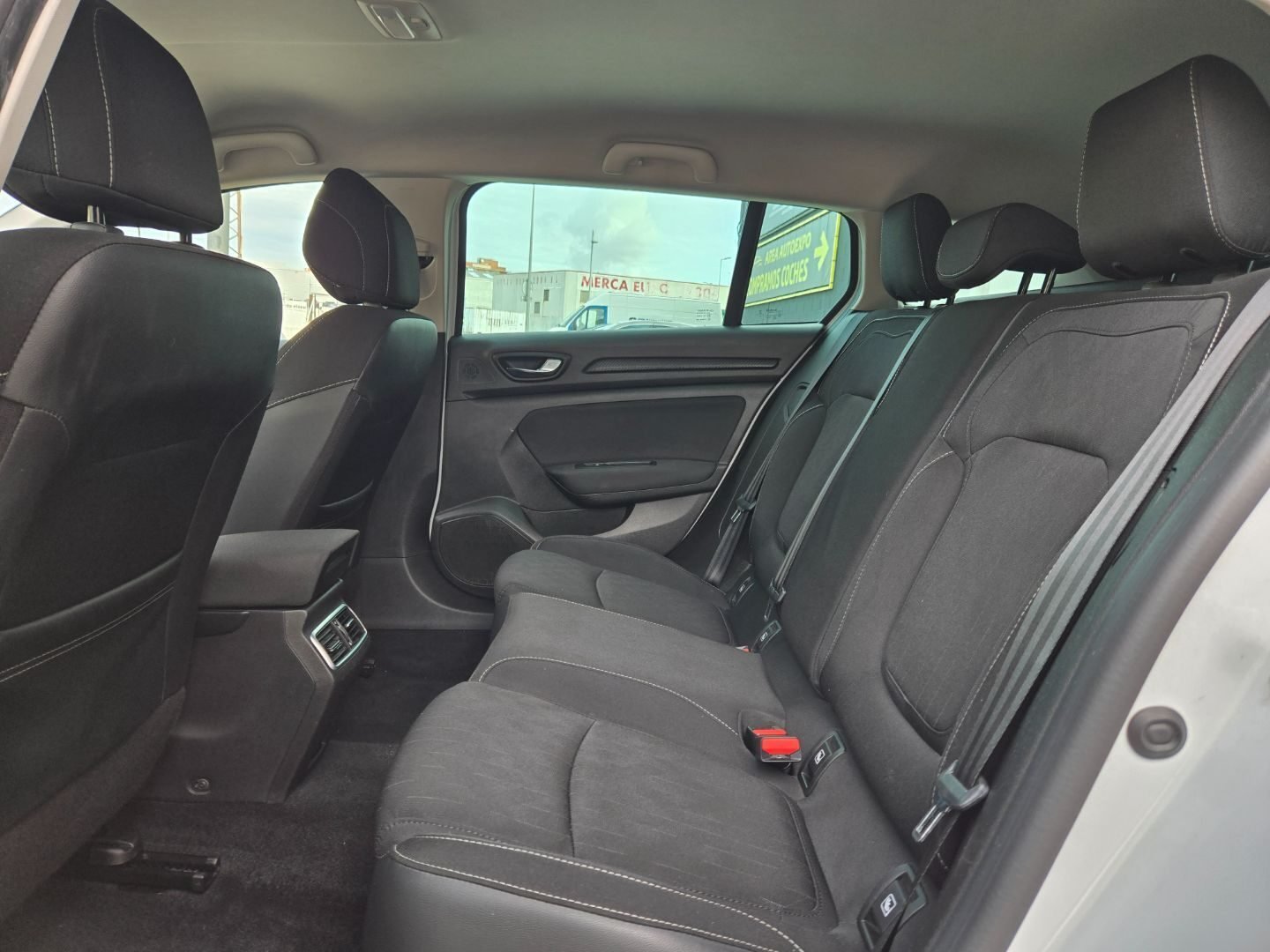 RENAULT MEGANE TOURER 1.3 TCE LIMITED