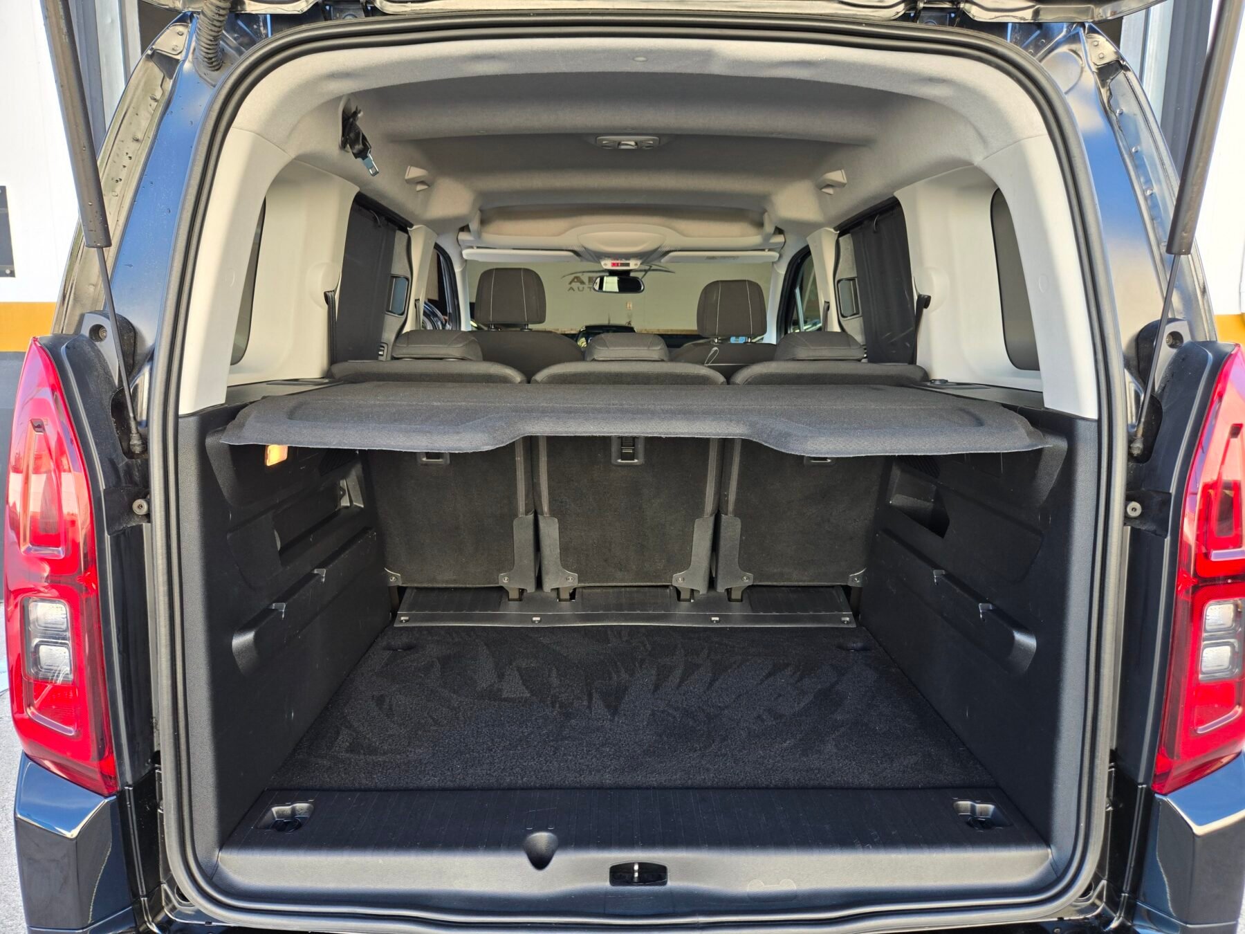 TOYOTA PROACE CITY VERSO ACTIVE 1.5D