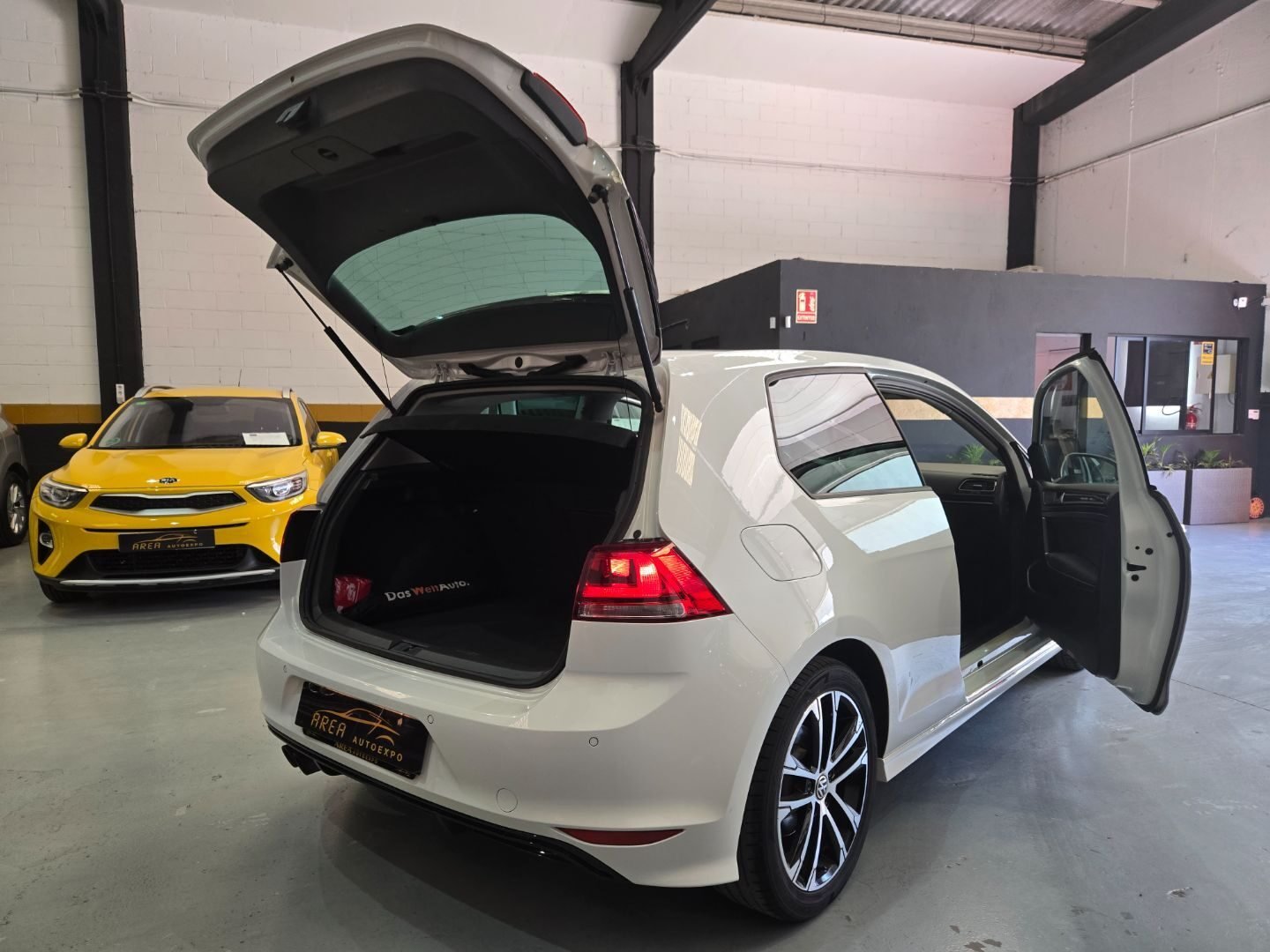 VOLKSWAGEN GOLF SPORT 1.4 TSI TECH BMT DSG