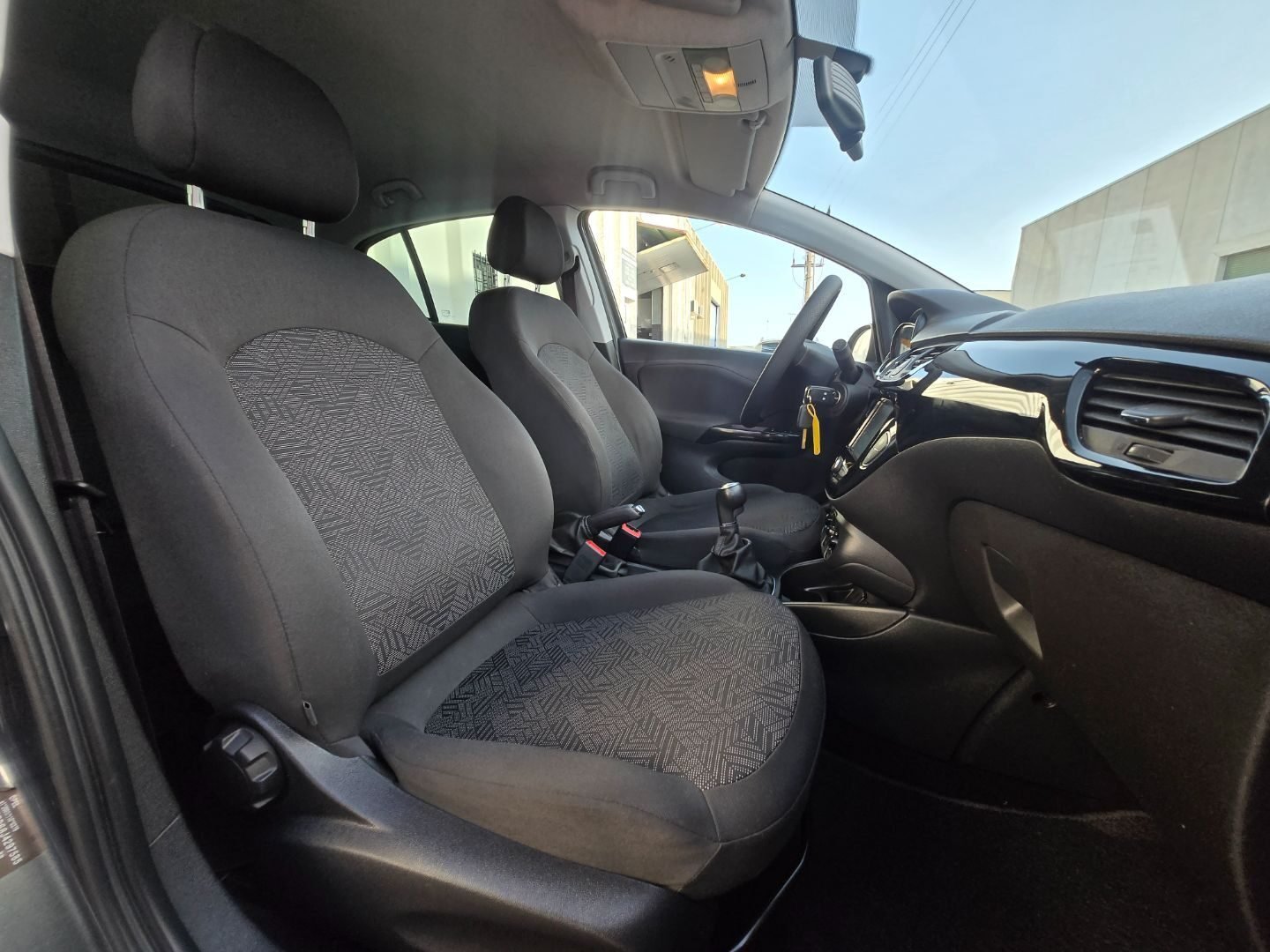OPEL CORSA 1.4 SELECTIVE 