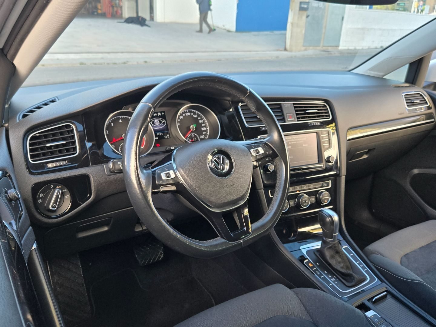 VOLKSWAGEN GOLF SPORT 1.4 TSI TECH BMT DSG