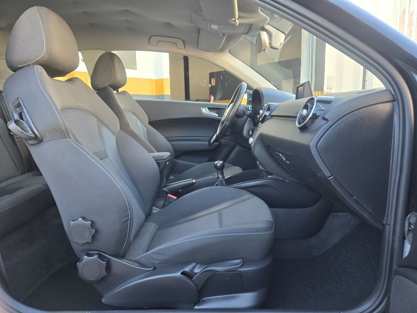 AUDI A1 1.6 TDI AMBITION