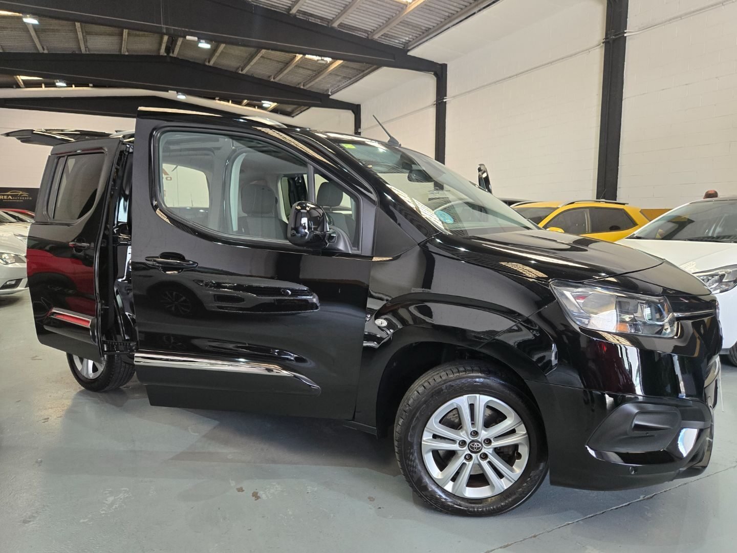 TOYOTA PROACE CITY VERSO ACTIVE 1.5D