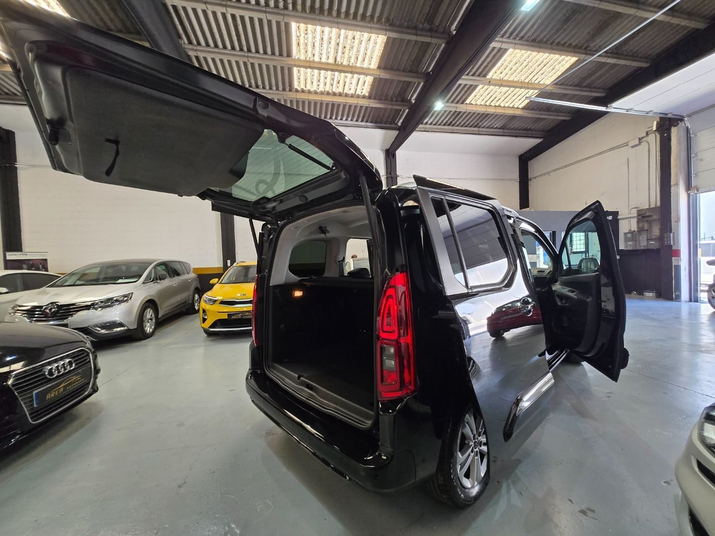 TOYOTA PROACE CITY VERSO ACTIVE 1.5D