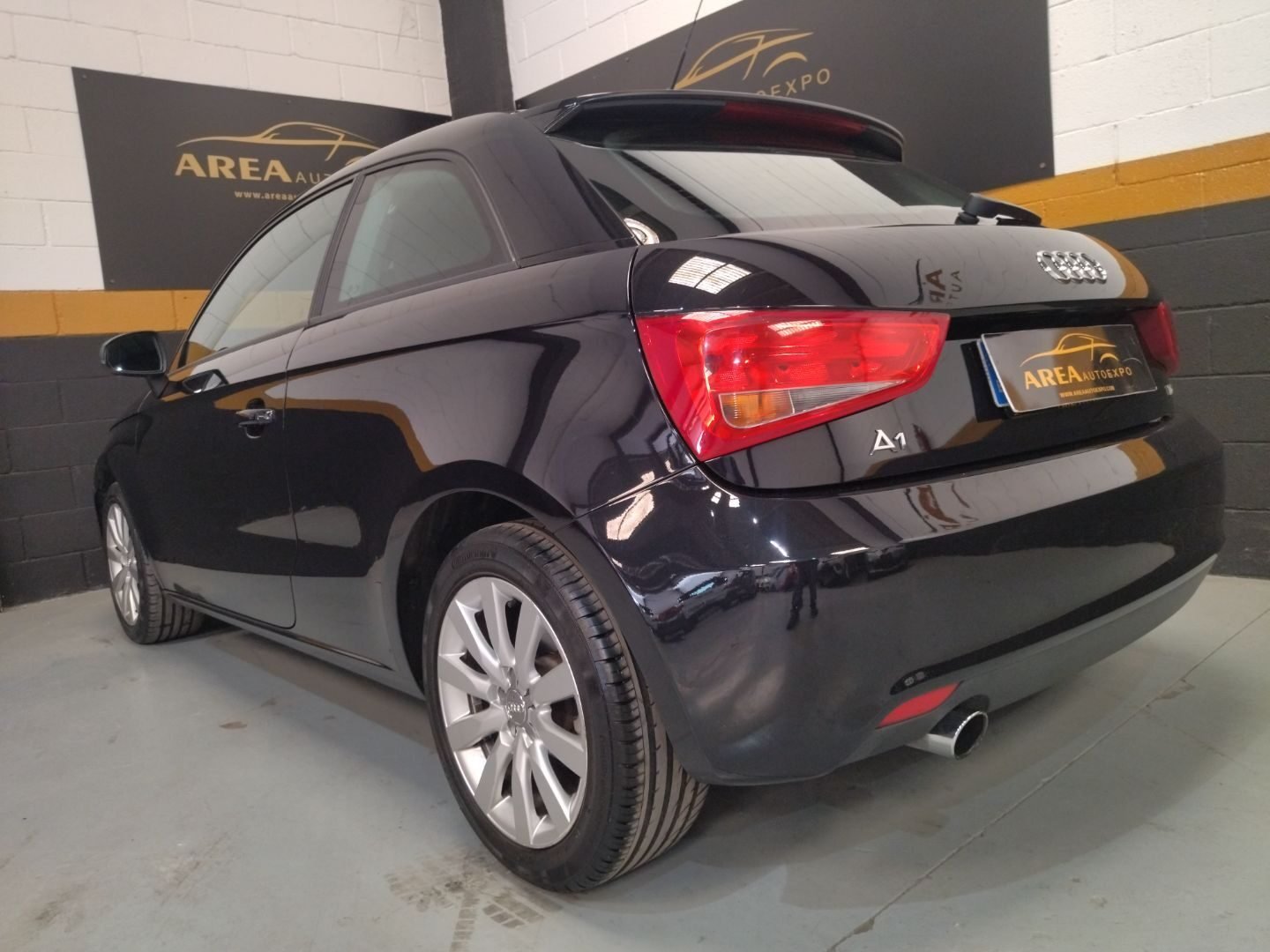 AUDI A1 1.6 TDI AMBITION