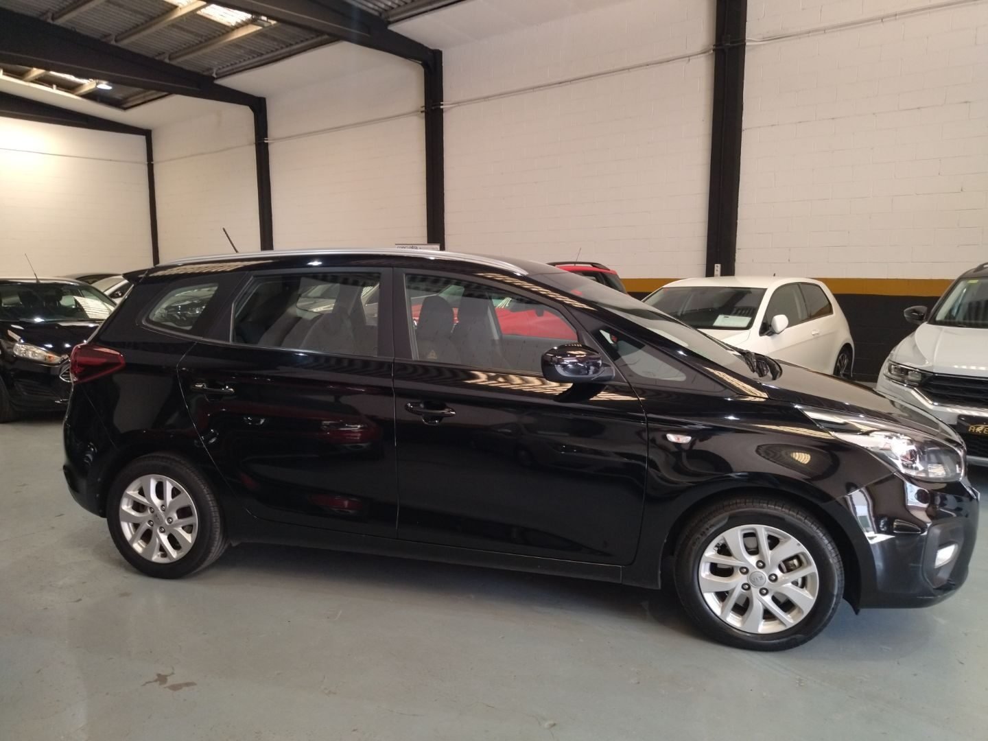 KIA CARENS 1.6 GDI DRIVE