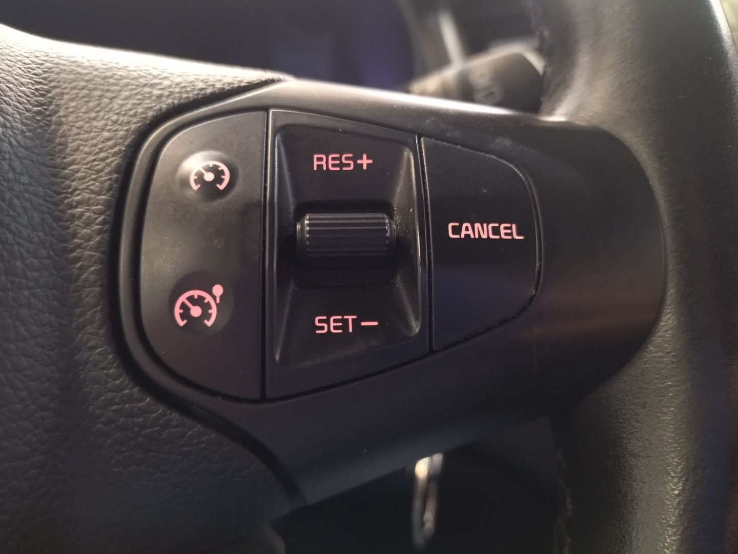 KIA CARENS 1.6 GDI DRIVE