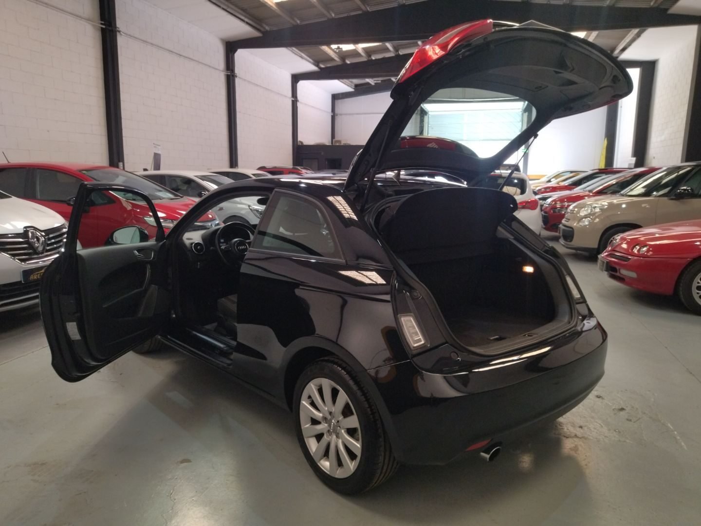 AUDI A1 1.6 TDI AMBITION