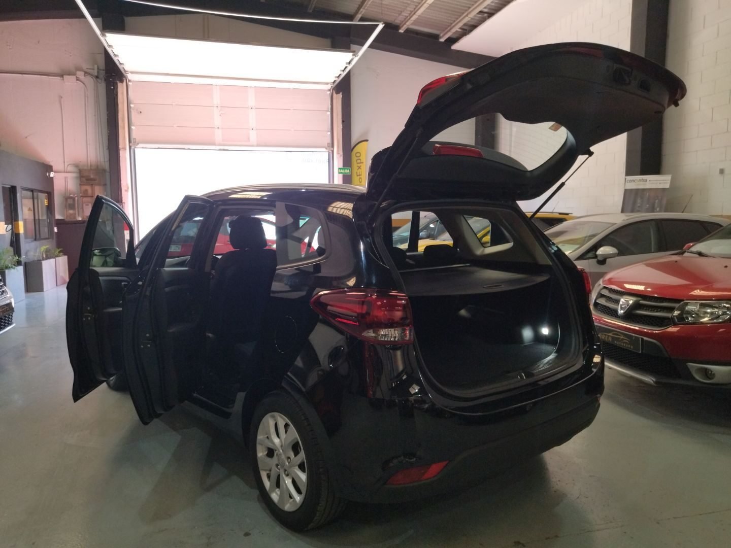 KIA CARENS 1.6 GDI DRIVE
