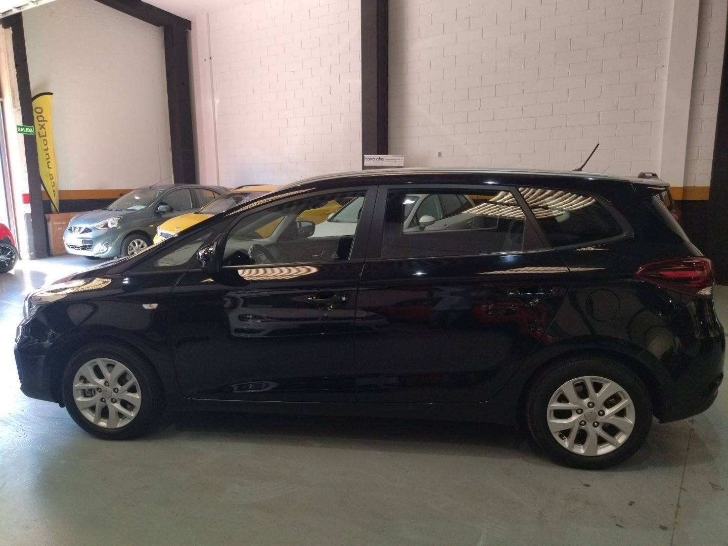 KIA CARENS 1.6 GDI DRIVE